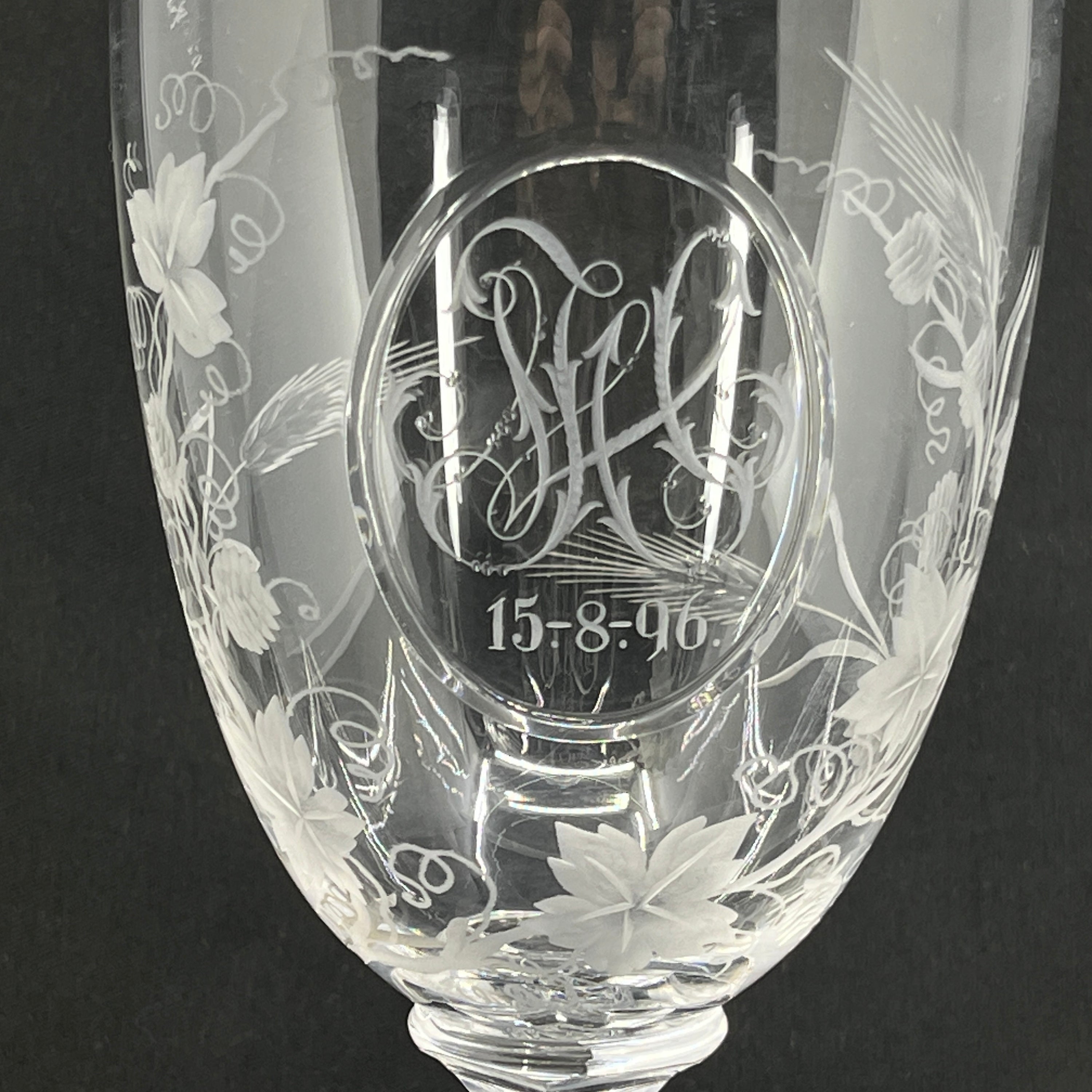 Flot pokal i krystal fra 1896
