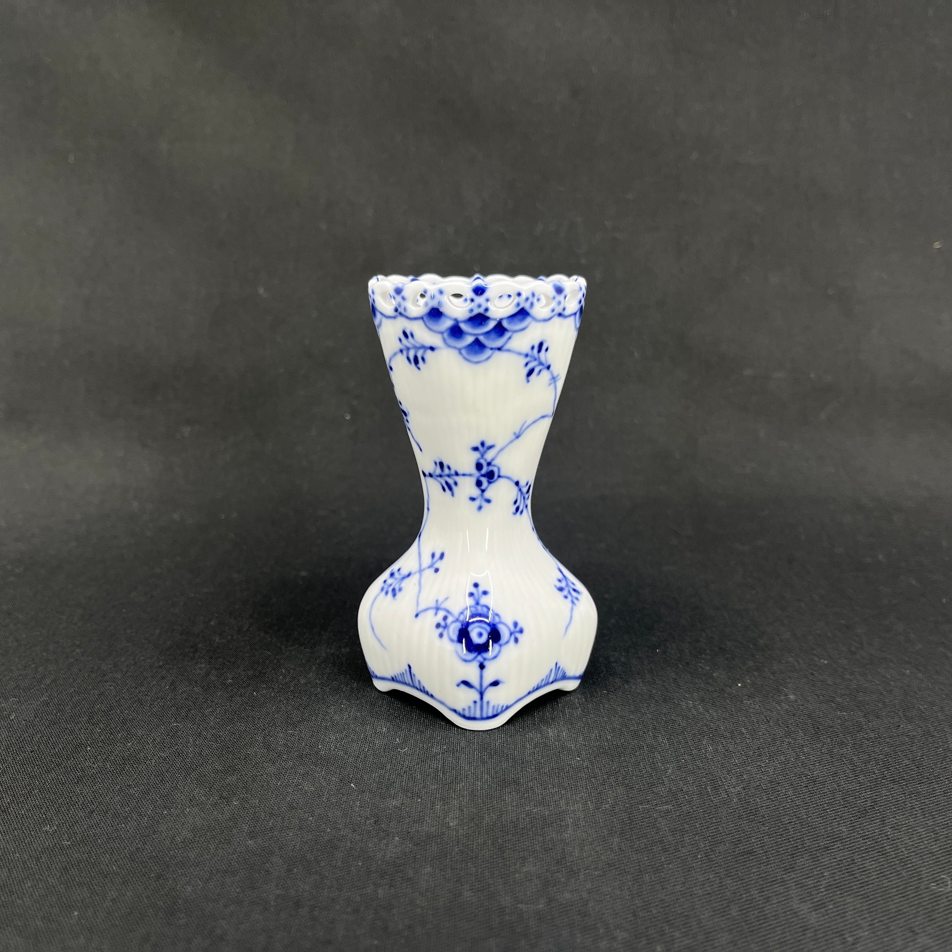 Musselmalet Helblonde vase, 1/1162