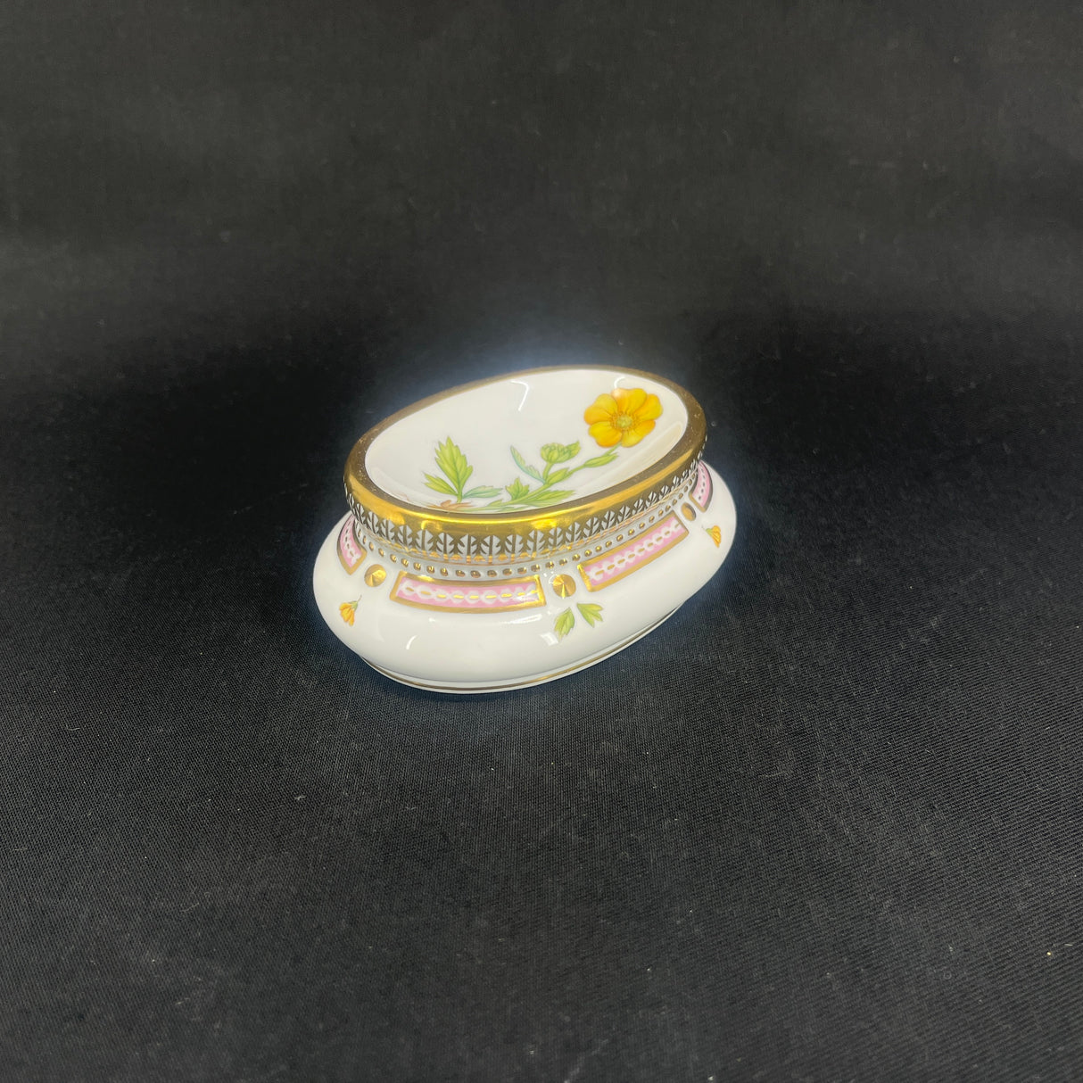 Flora Danica salt cellar from Royal Copenhagen