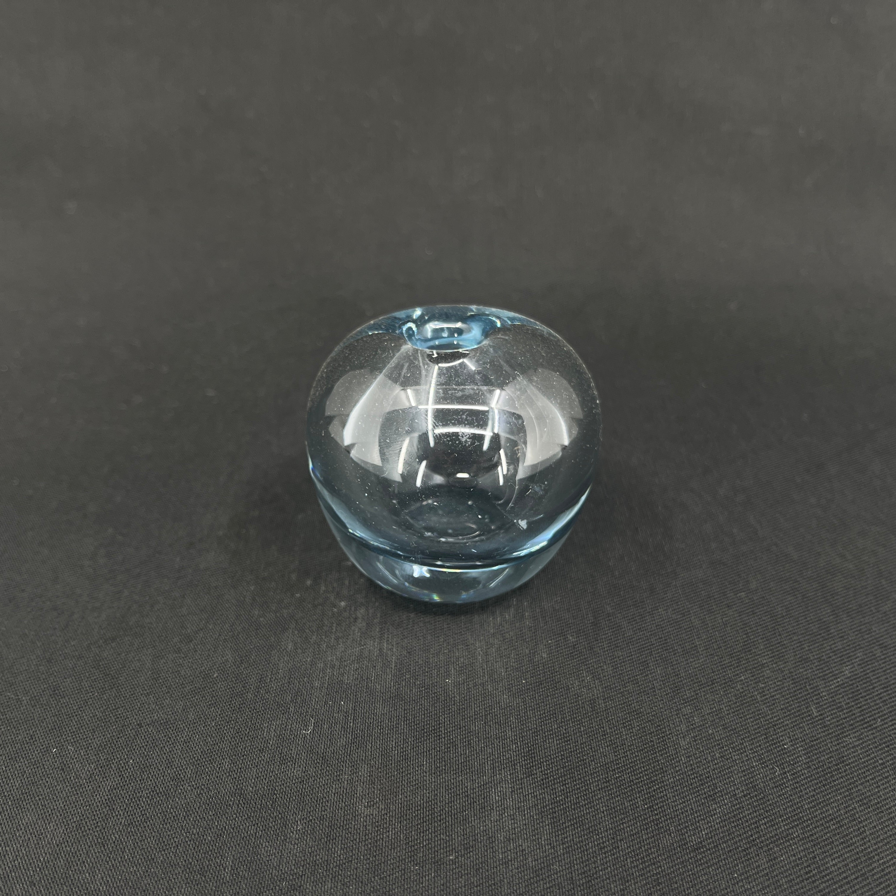 Mini Rondo vase from Holmegaard, 4.5 cm.