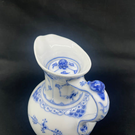 Blue Fluted Half Lace chocolate pitcher, 2. assortment.