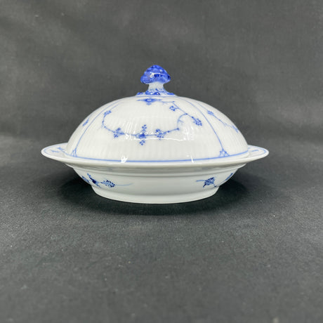 Blue Fluted Plain lidded dish from the 1880s
