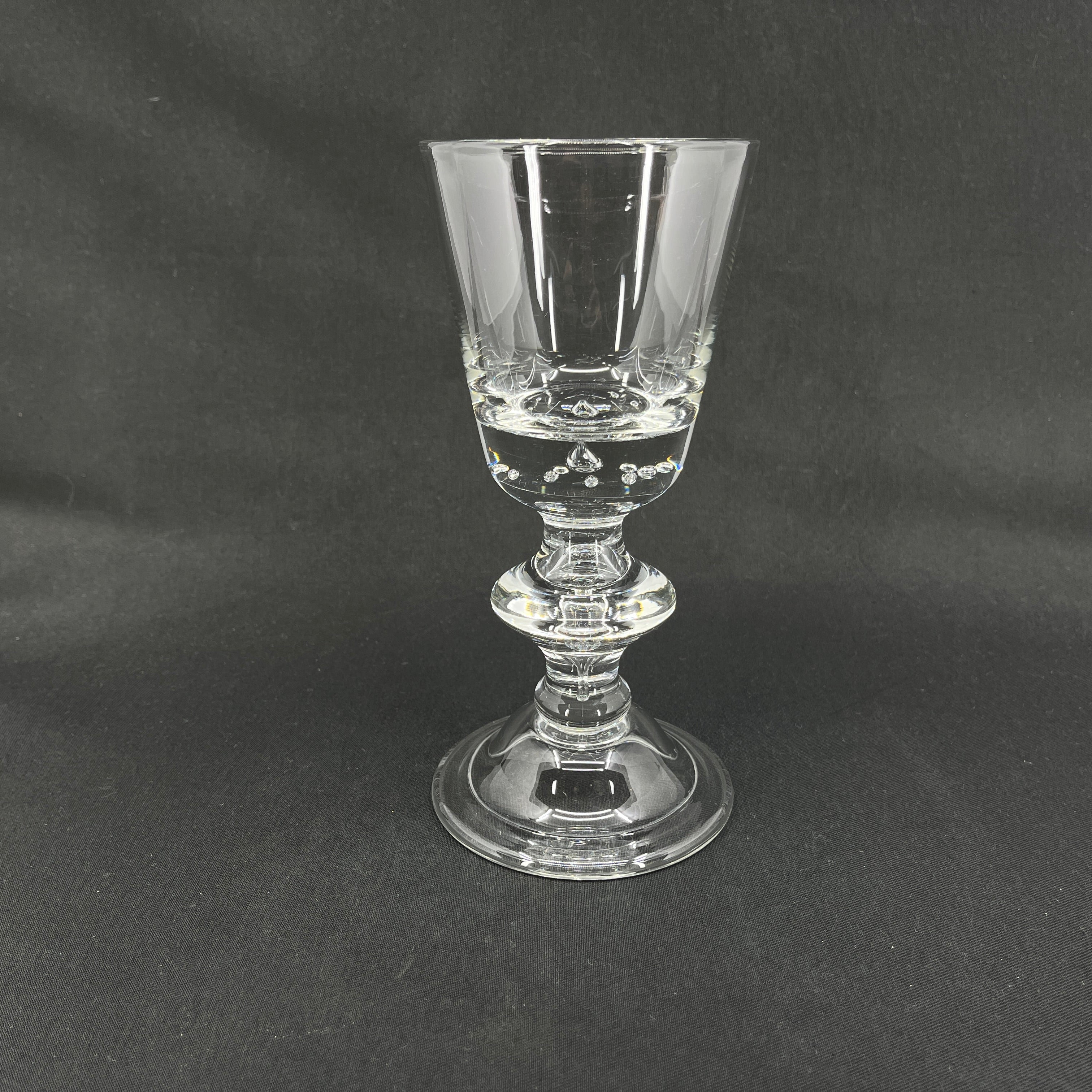Perlkelchen glas model fra 1750'erne