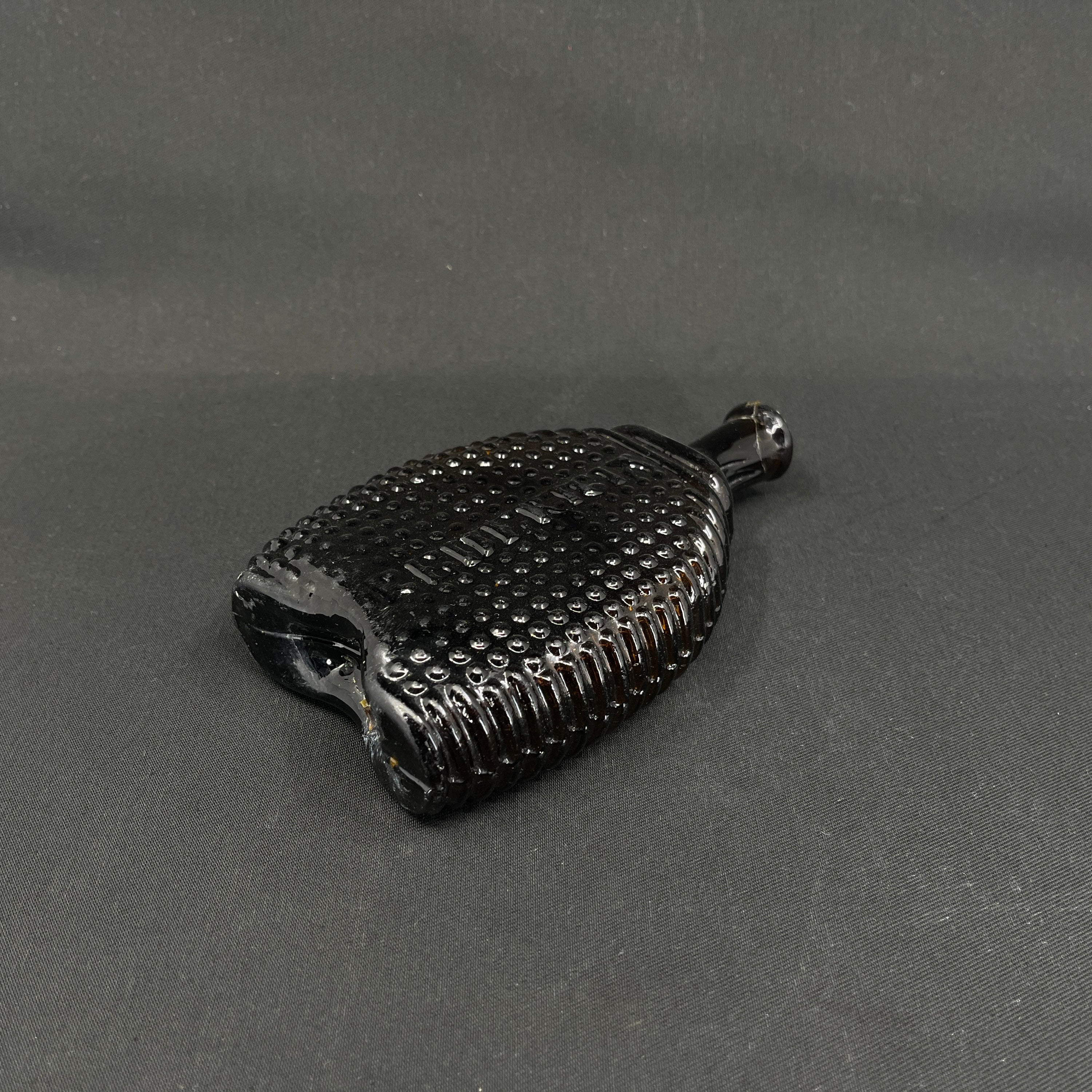 Flat pear-shaped flask from Conradsminde