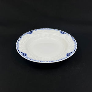 Dyb Prinsesse tallerken fra Royal Copenhagen, 21 cm.