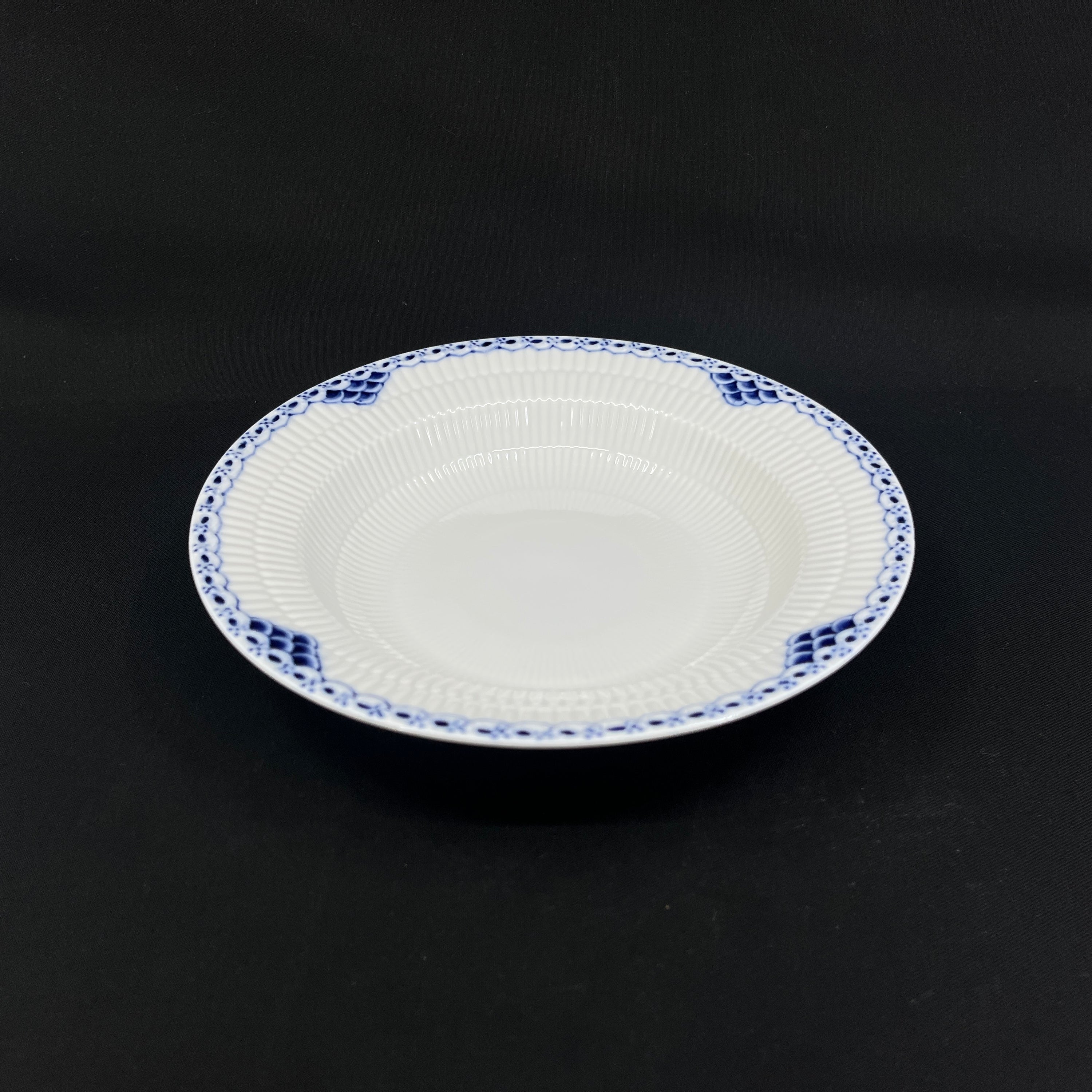 Deep Princess plate from Royal Copenhagen, 21 cm.