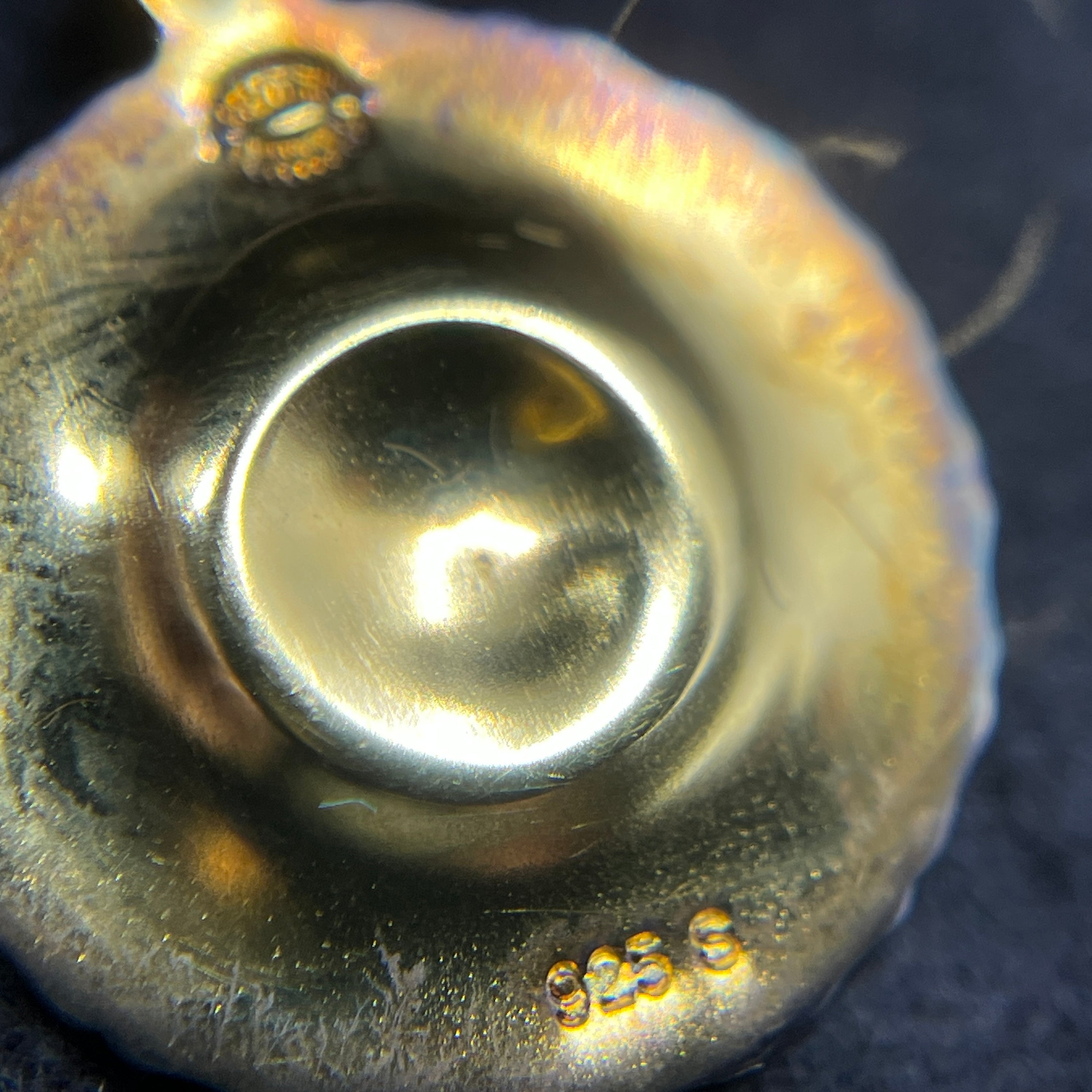 Hvid Georg Jensen Daisy halskæde med diamanter, 1,8 cm.