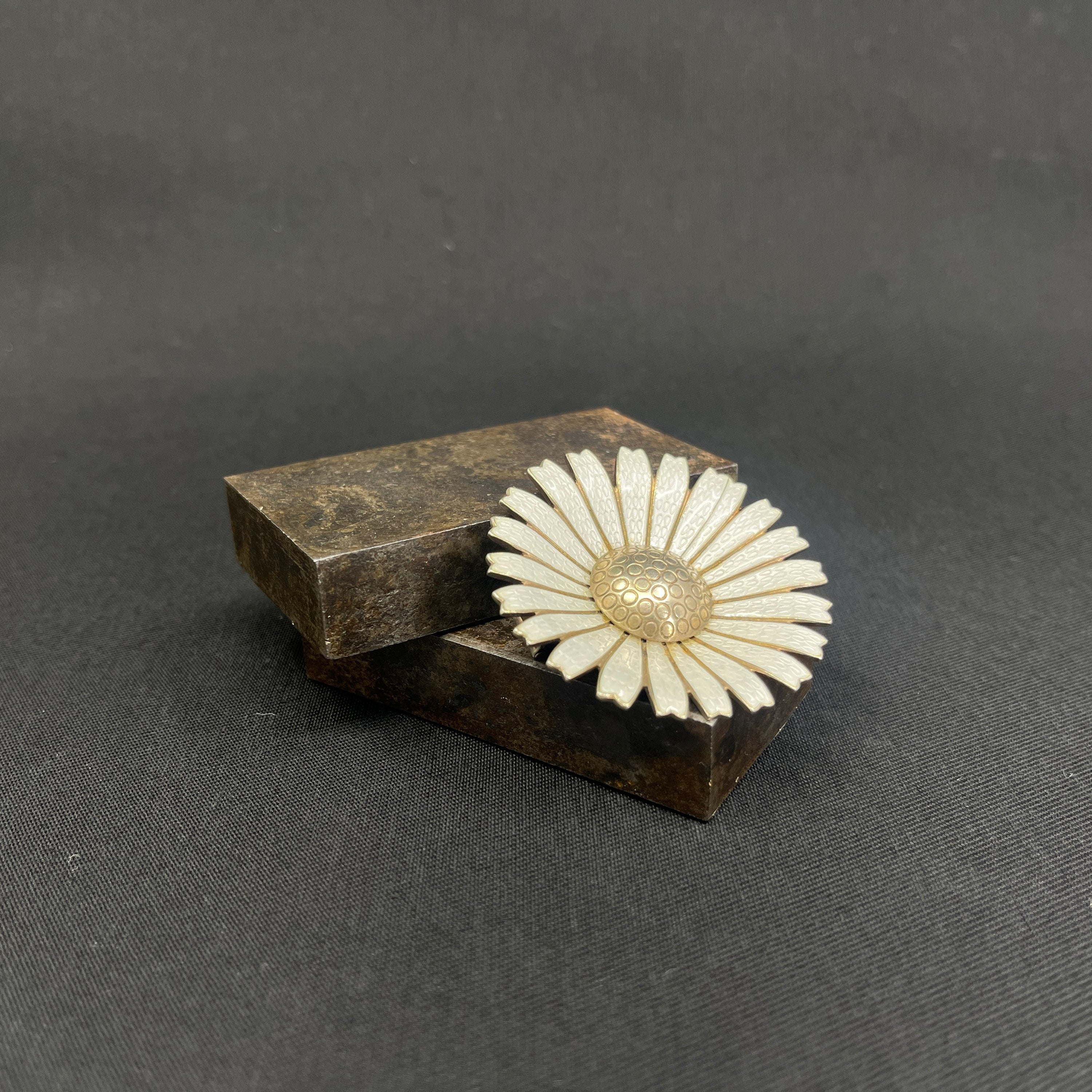 Original Anton Michelsen Marguerite broche - lige blade