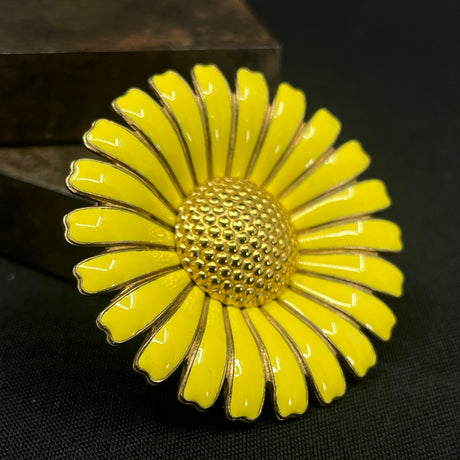 Gul Marguerit af Volmer Bahner - 5 cm.