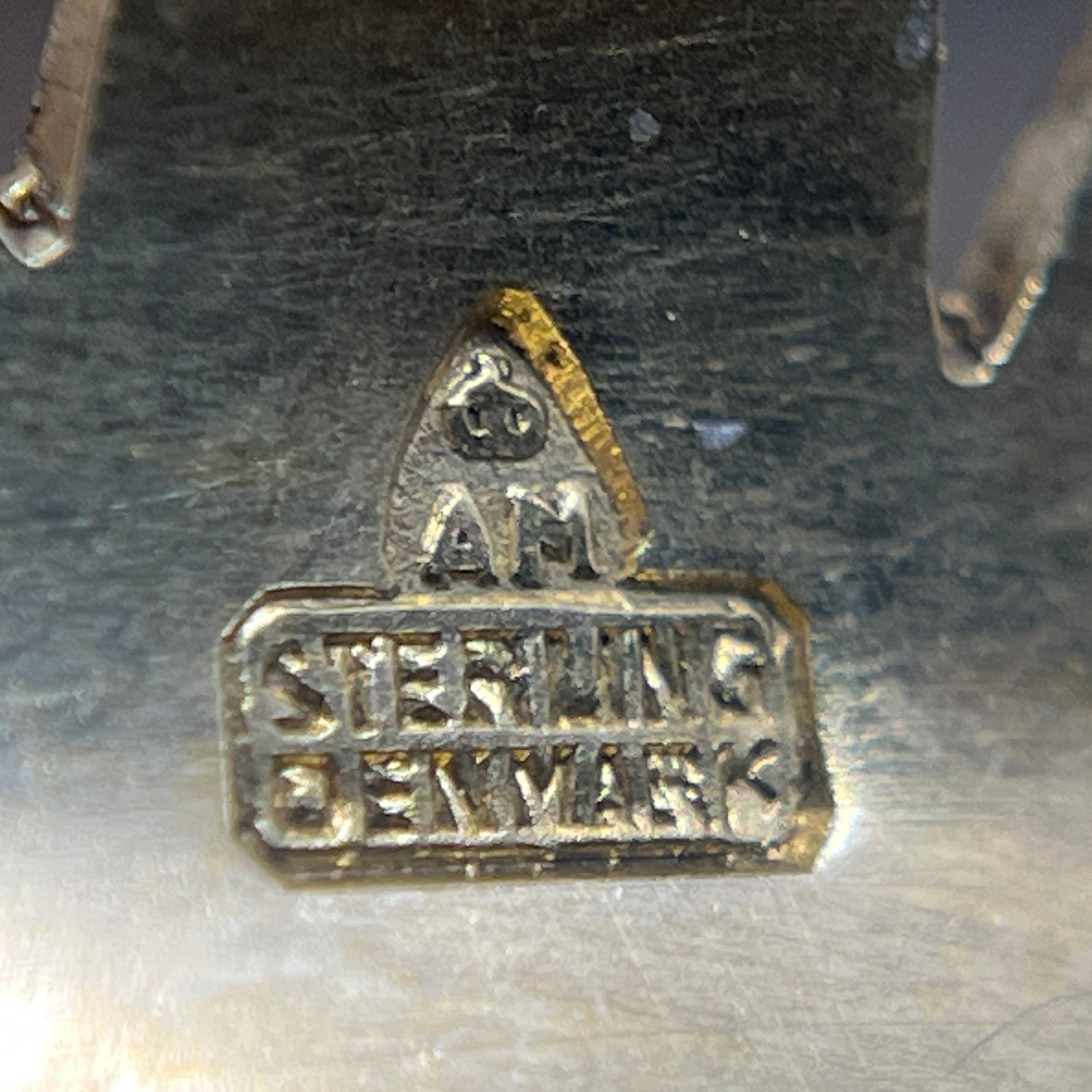 Original hvid Anton Michelsen Marguerite broche - buede blade