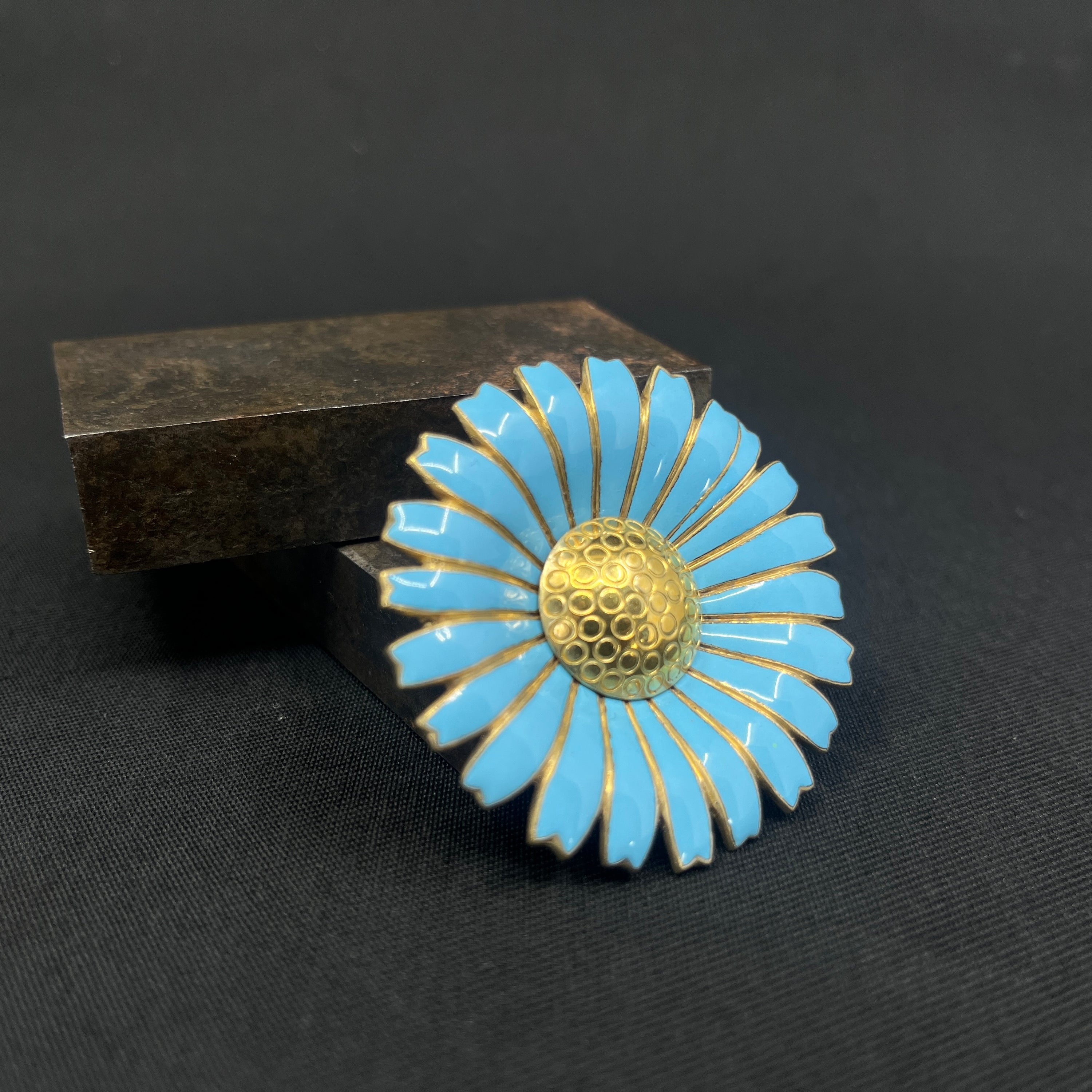 Original Anton Michelsen Marguerite broche - Lyseblå