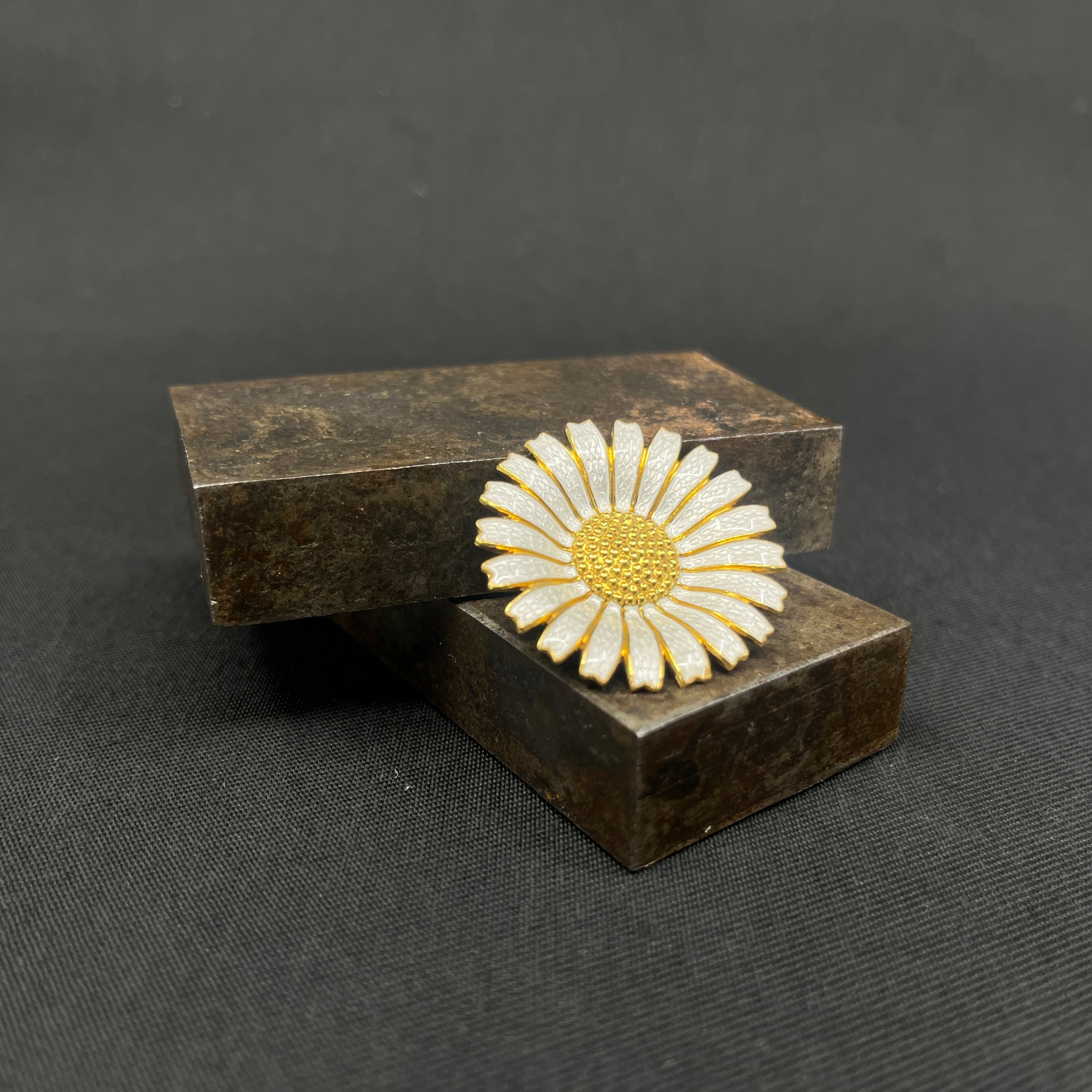 Anton Michelsen marguerite broche - 3,2 cm.