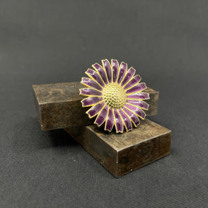 Original Anton Michelsen Marguerite brooch - Purple, 4.2 cm.