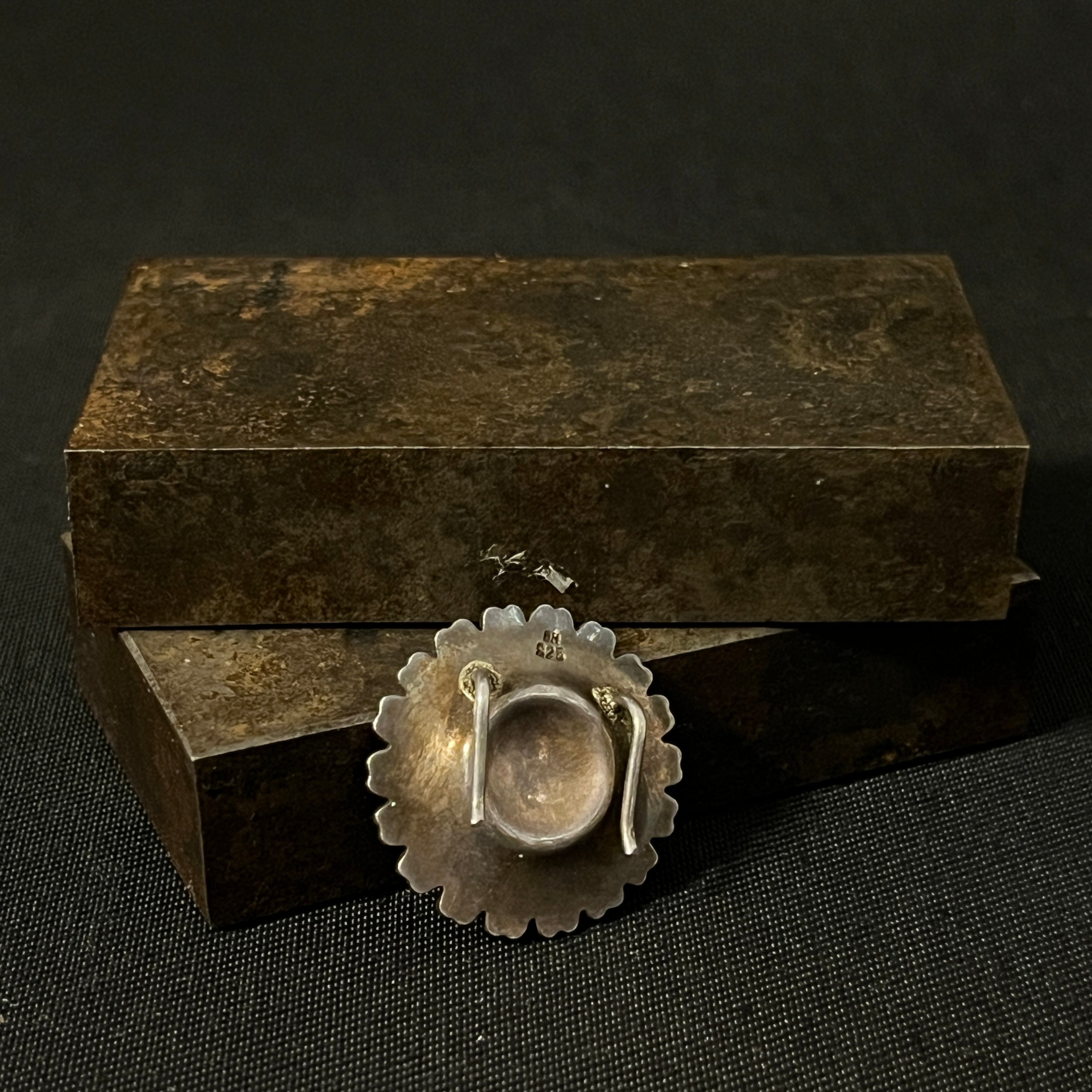 Blå Marguerit broche - Bernhard Hertz