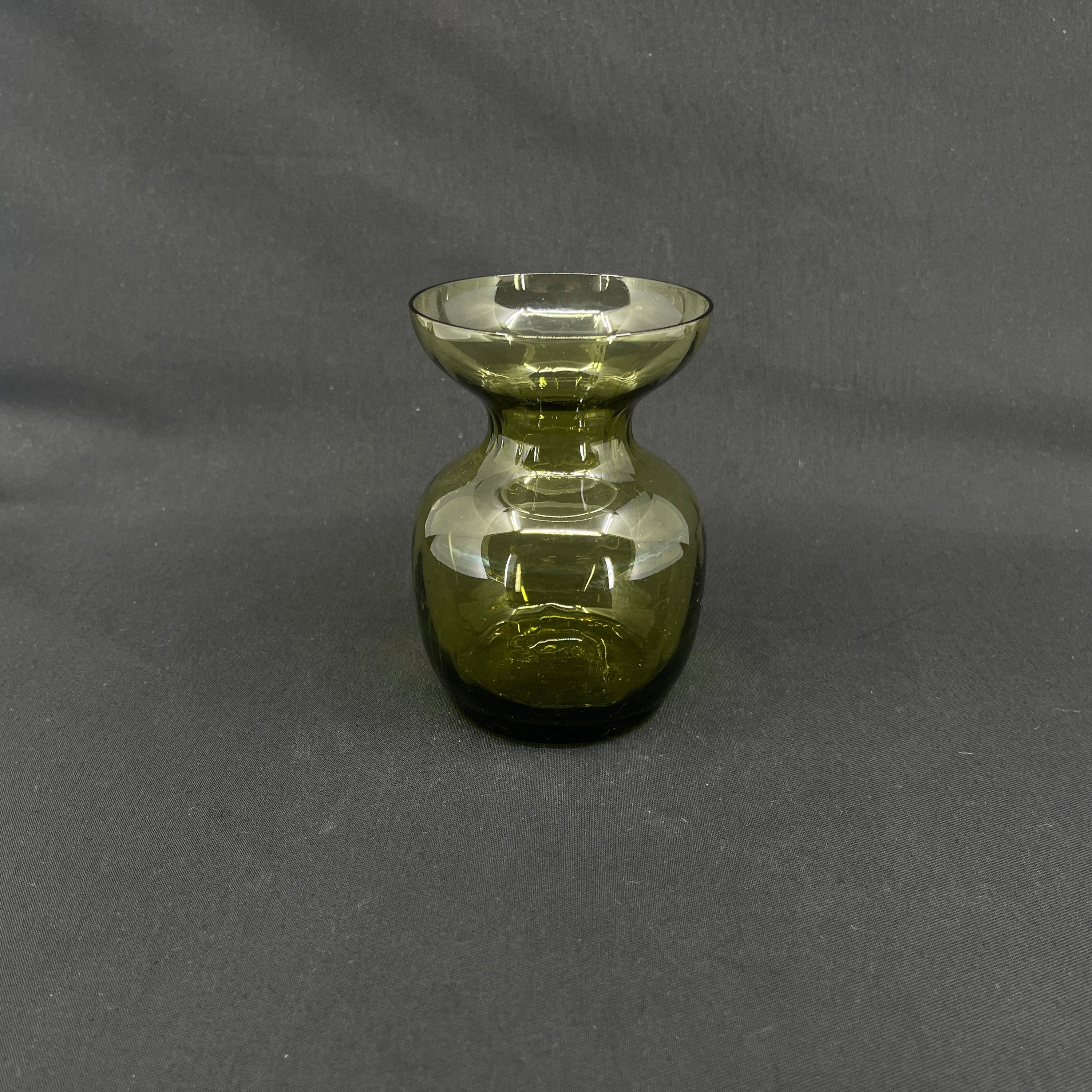 Oliven hyacintglas fra Holmegaard Glasværk