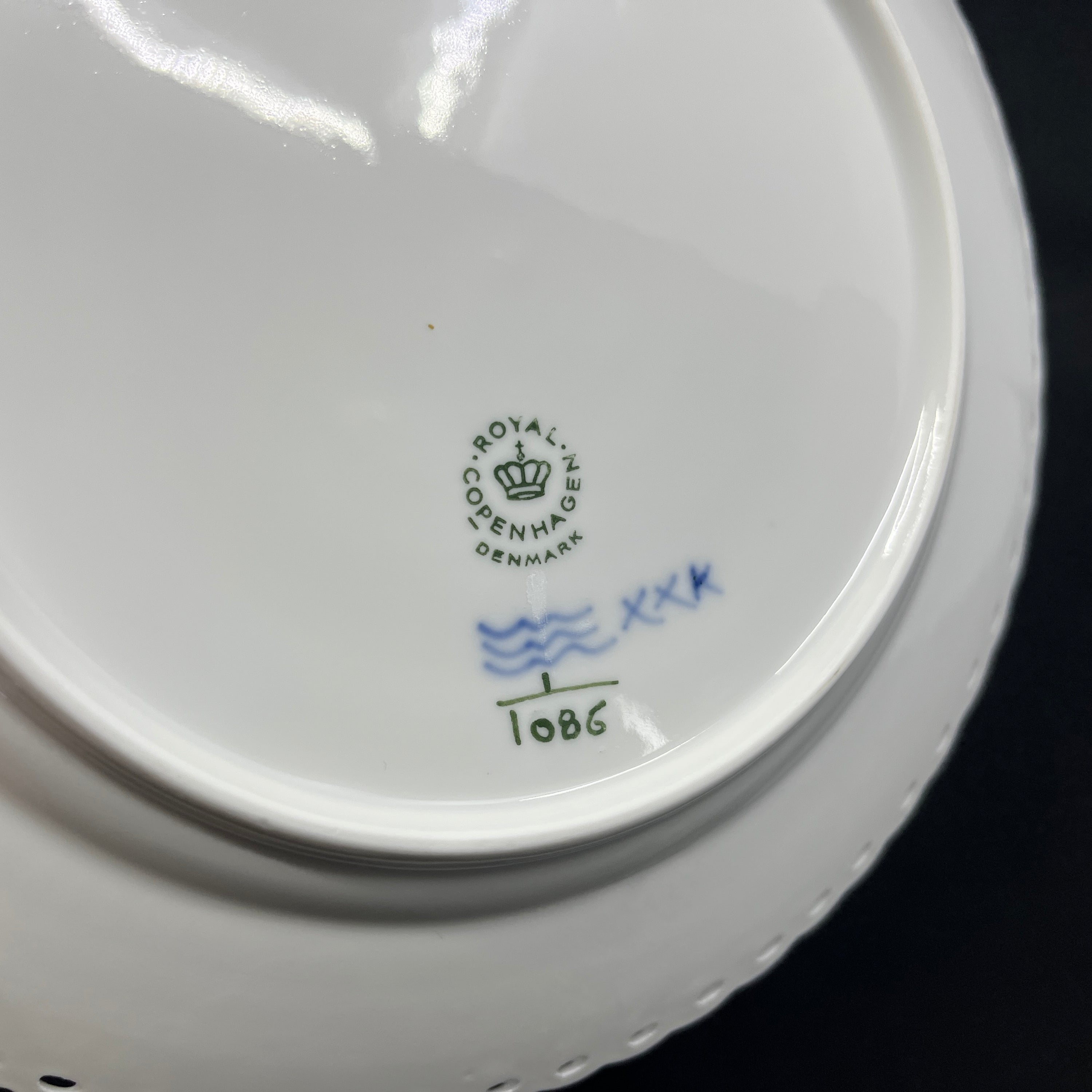 Musselmalet Helblonde frokosttallerken, 19,5 cm, 2. sortering.