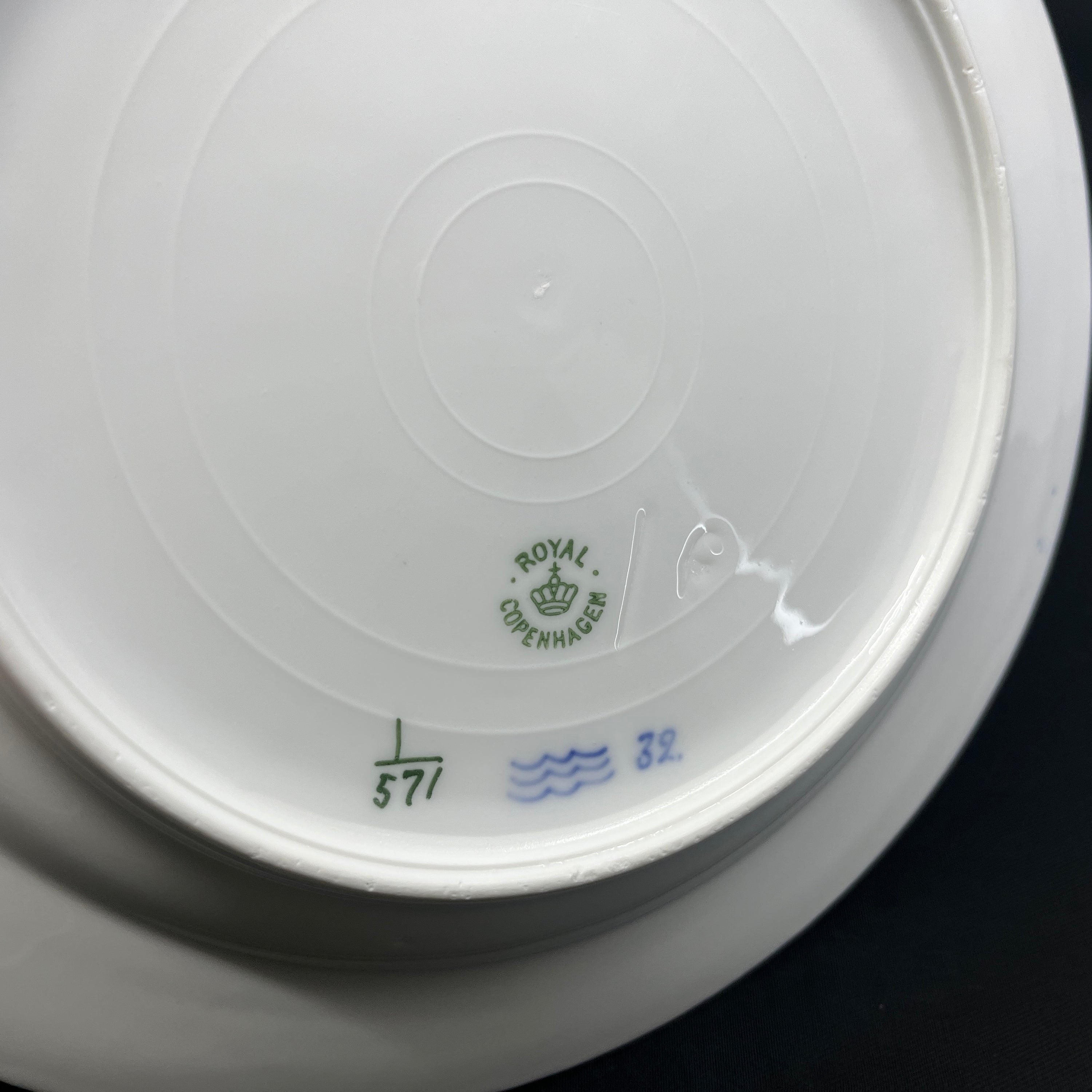 Musselmalet Halvblonde middagstallerken, 1898-1923