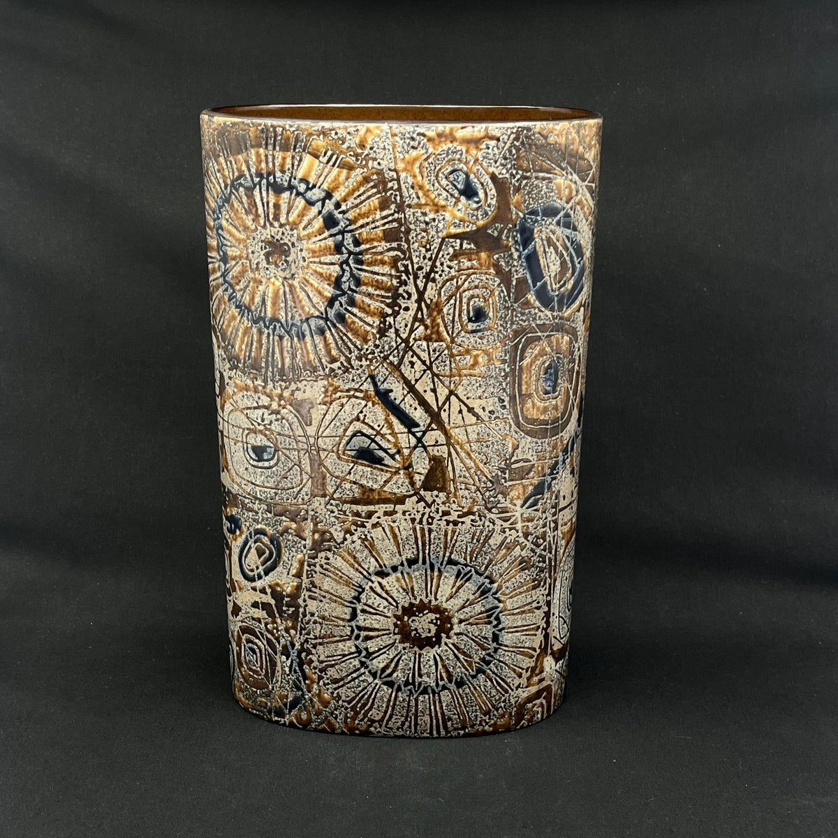 Rare LARGE oval Baca vase, 31 cm.