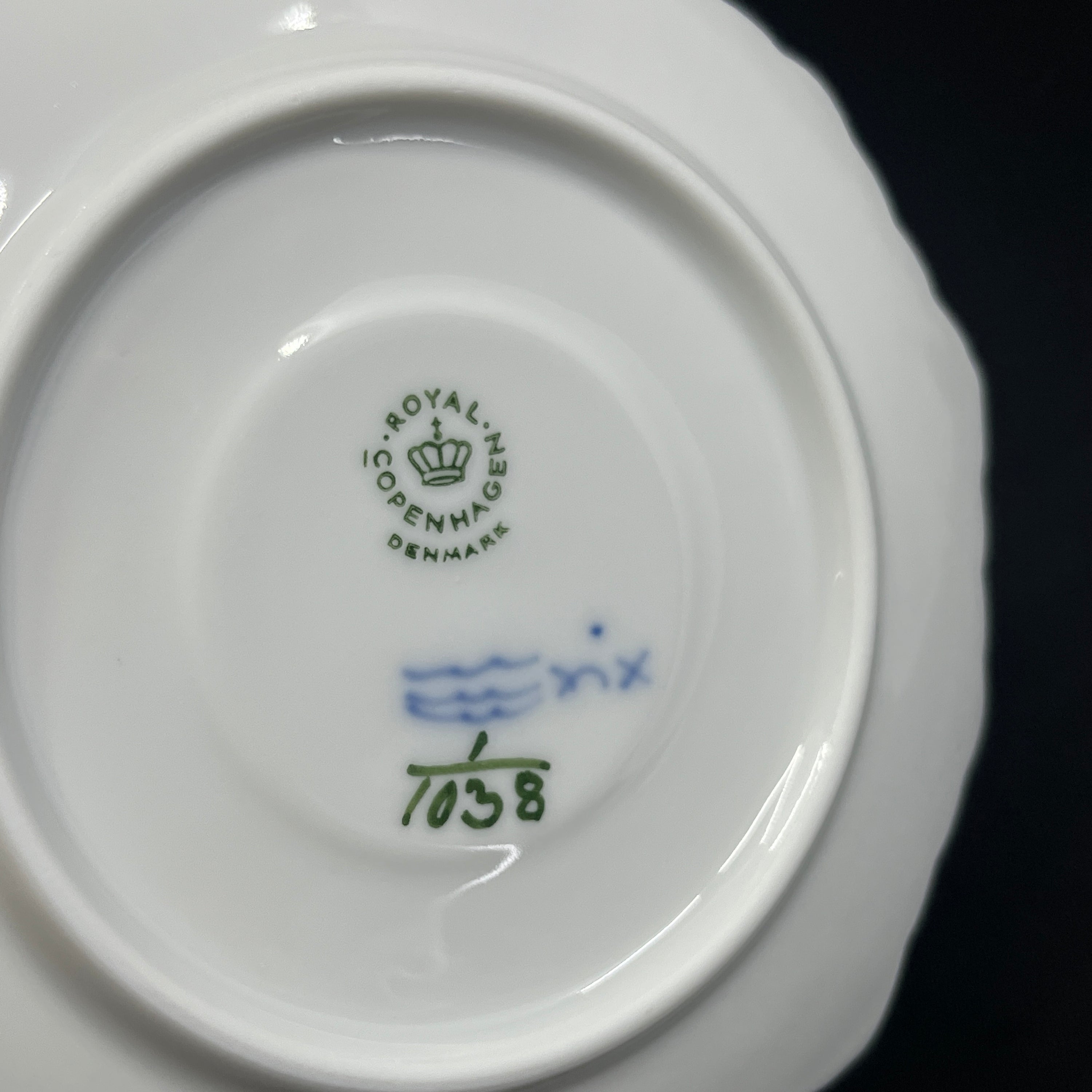 Musselmalet Helblonde espressokop 1/1038