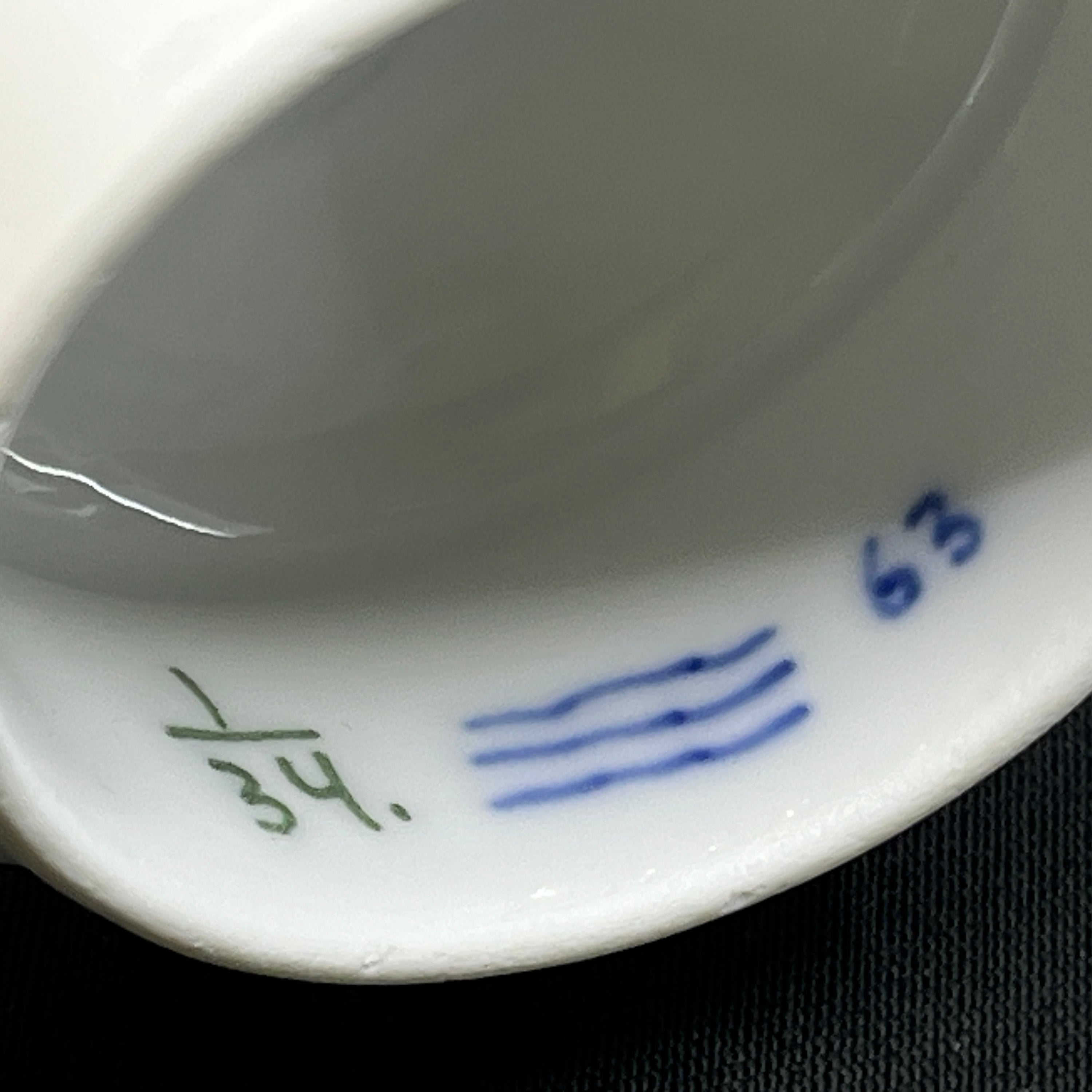 Musselmalet Riflet chokoladekande, 1/34