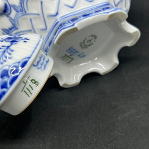 Blue Fluted Full Lace tea pot, 1/1118