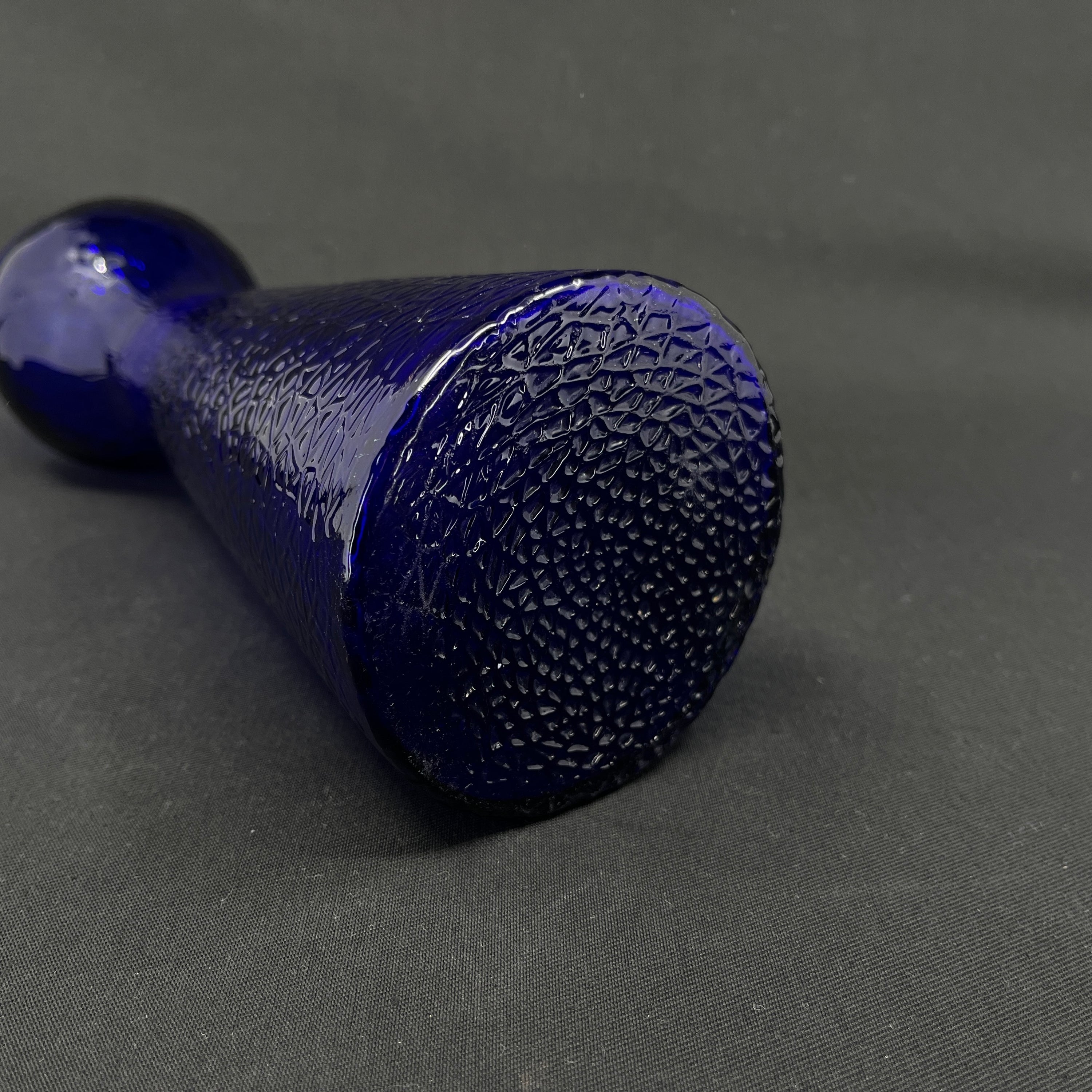 Blåt hyacintglas fra Fyens Glasværk, 1903