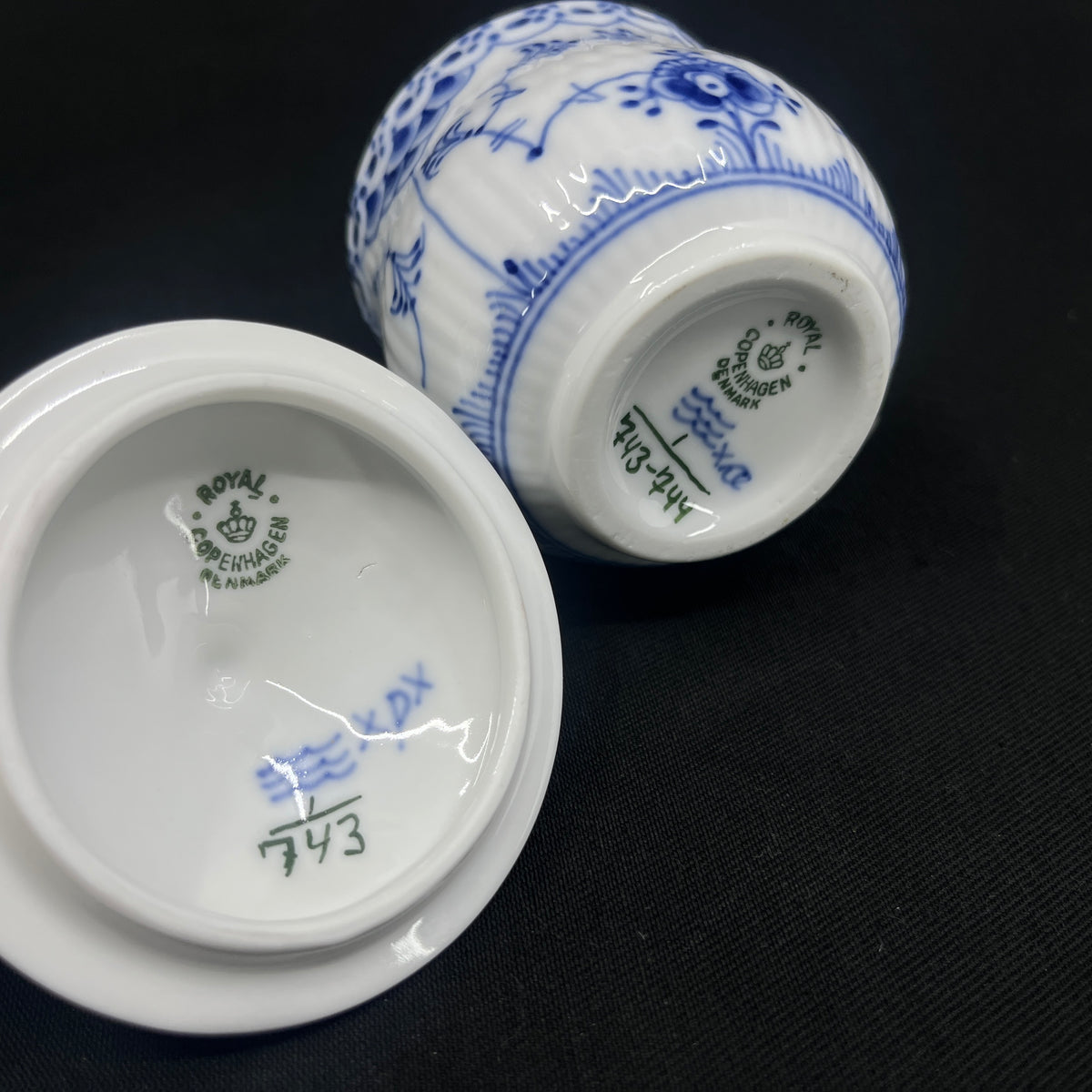 Blue Fluted Half Lace dessert cup, 1/743