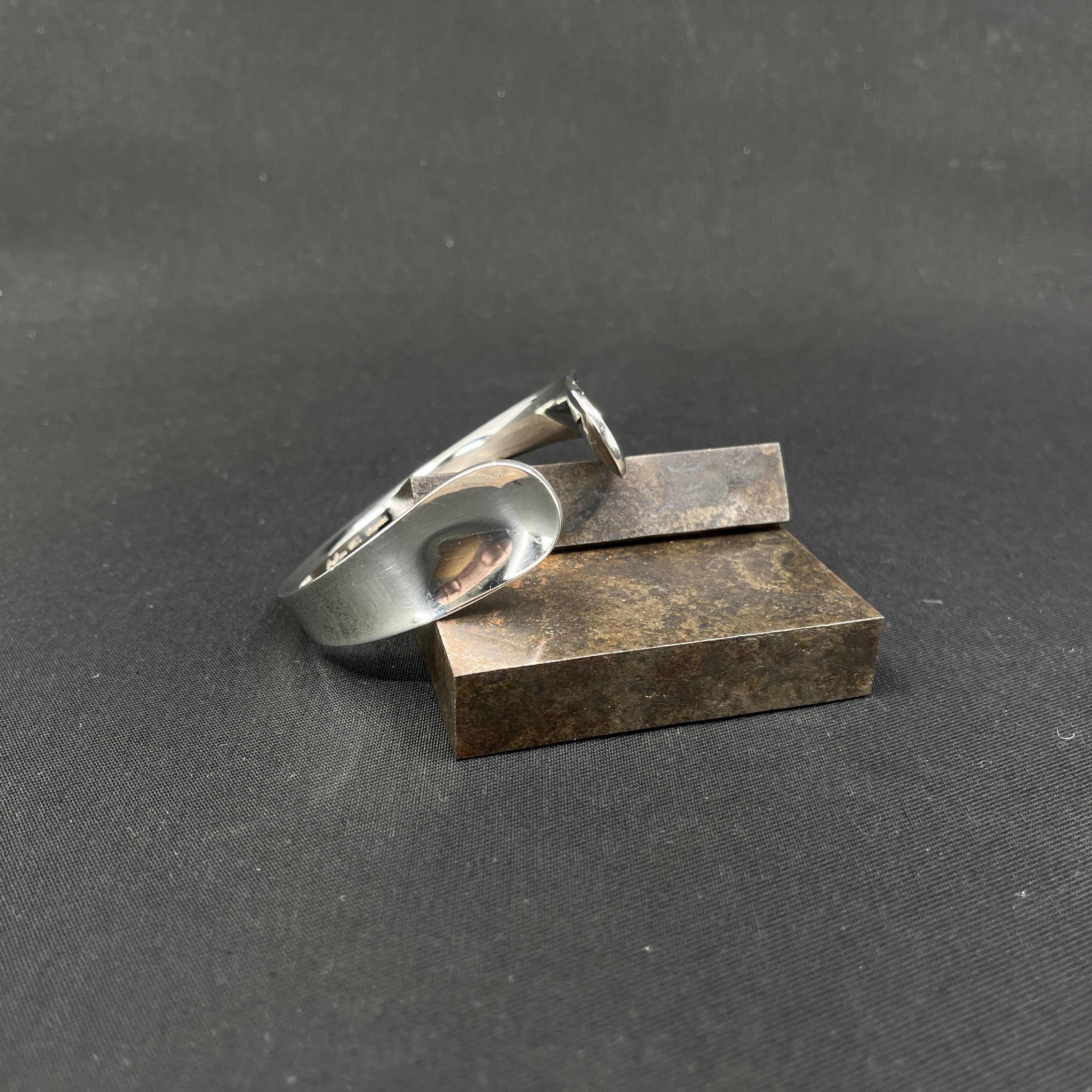 Hans Hansen armring, No. 220