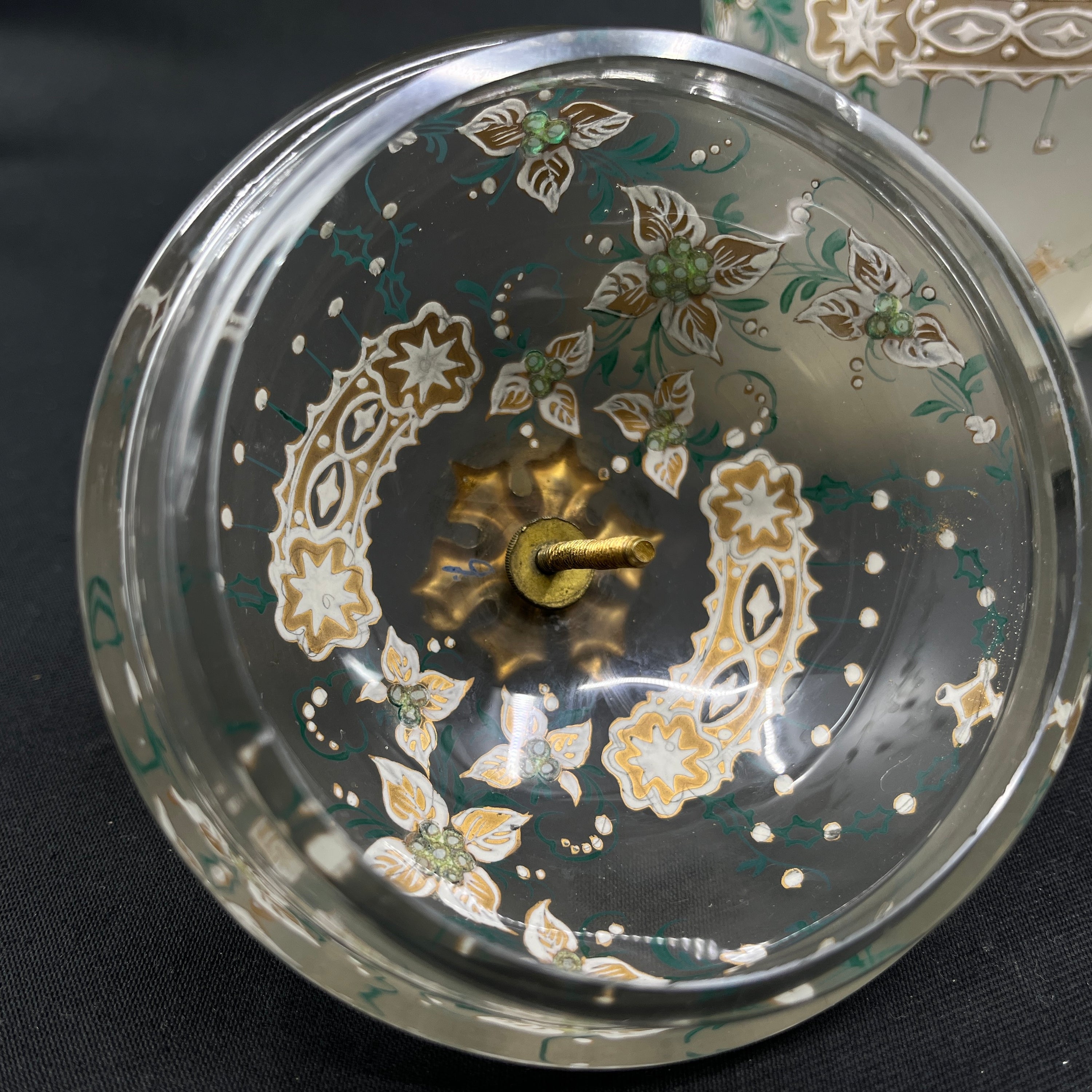 Flot låg-krus fra 1800 tallets i glas