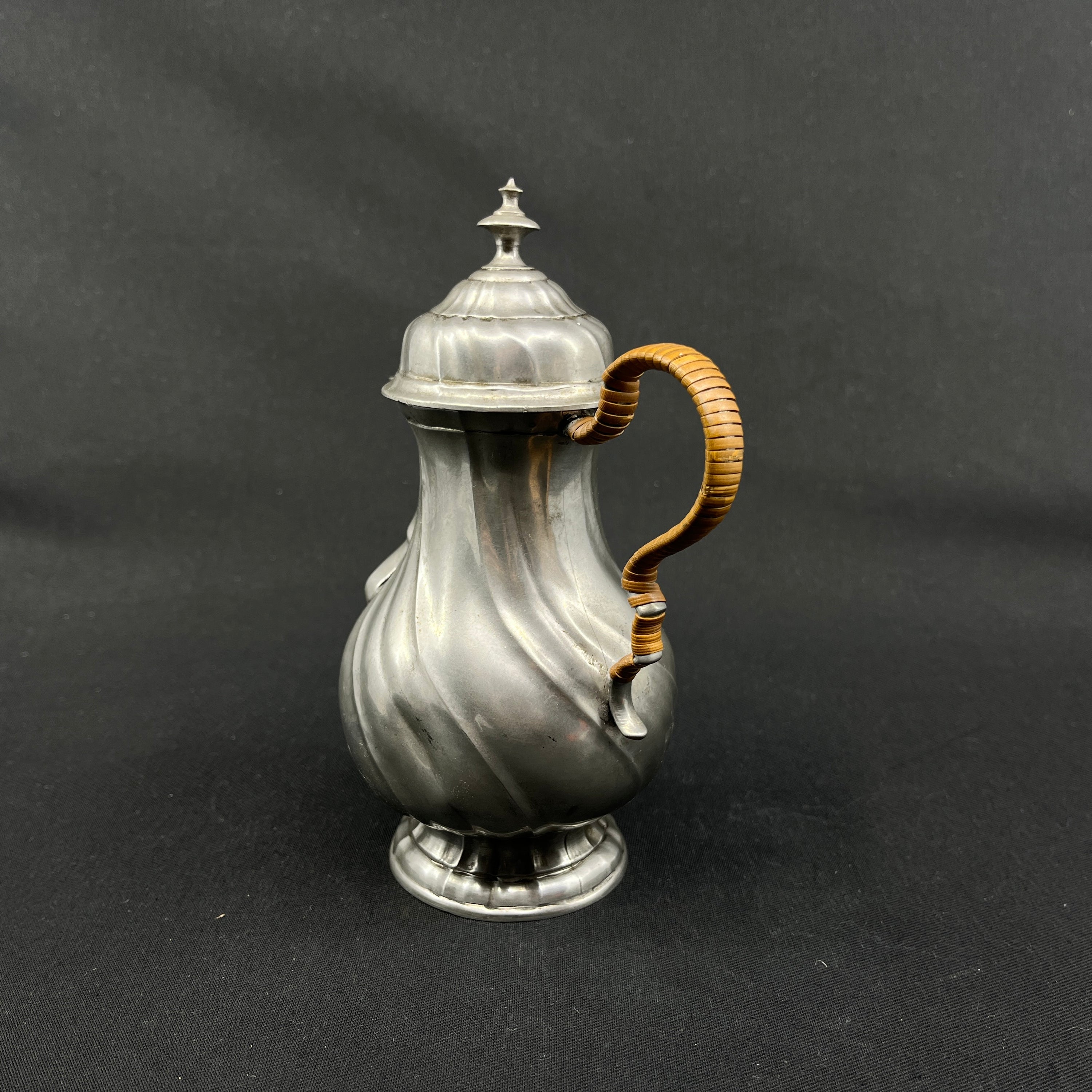 Lille 1700 tals kaffekande i tin