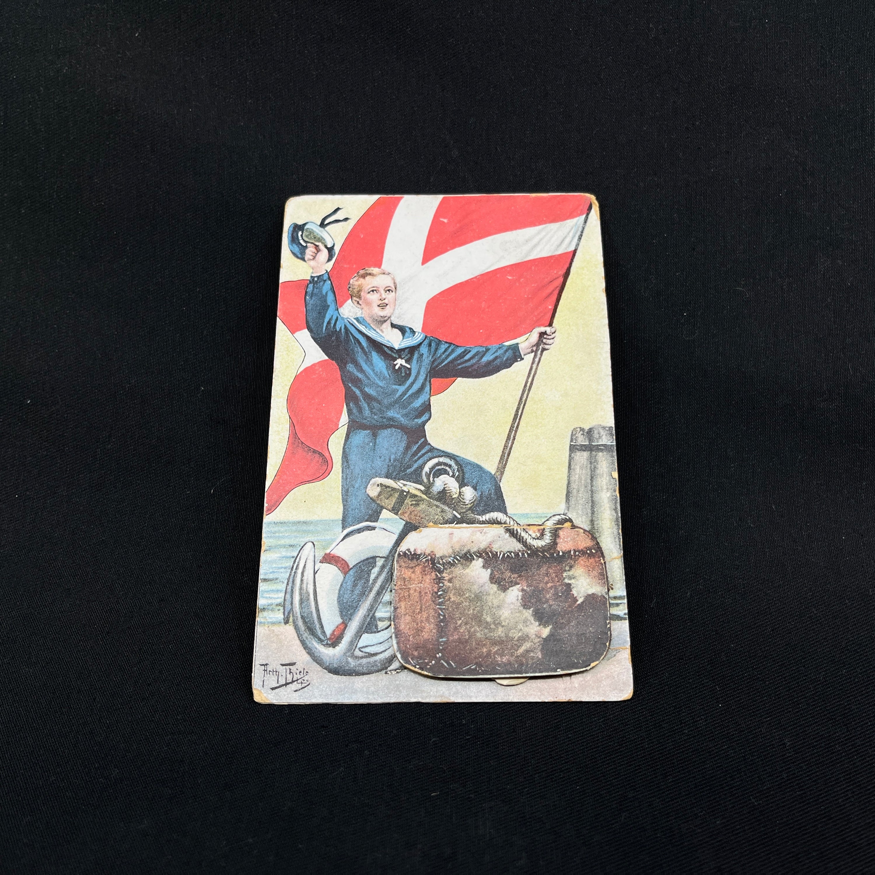 Usædvanligt postkort med fold-ud billeder