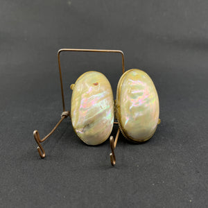 Small fine purse in seashell from the late 1700s