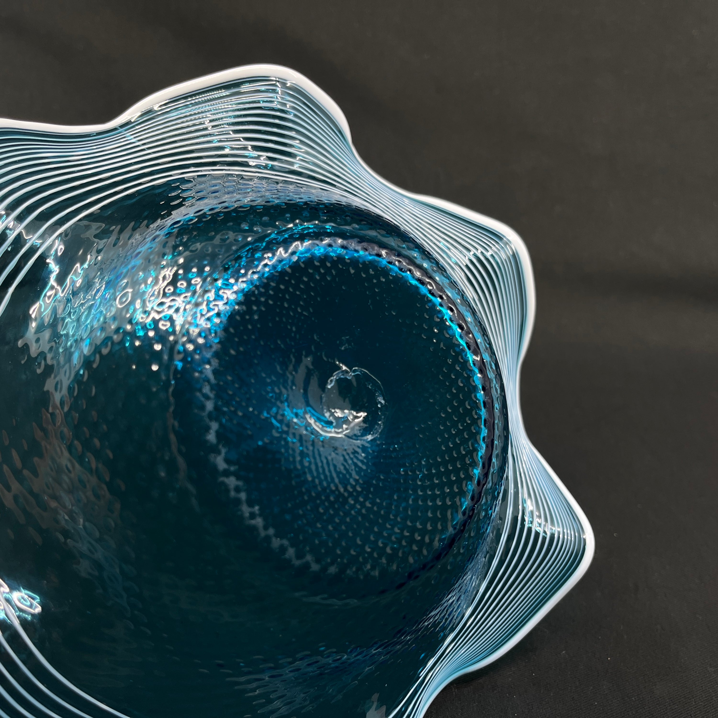 Visitkortskål fra Fyens Glasværk - søblå