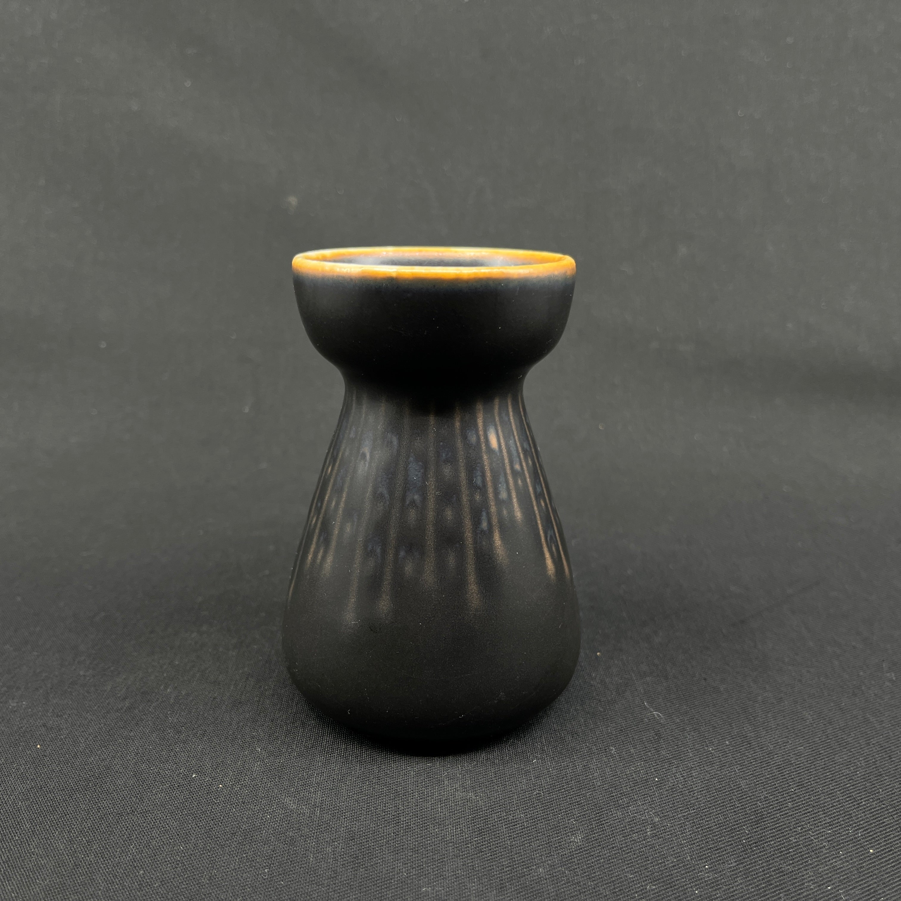 Fyrfadsstage af Gerd Bøgelund fra Royal Copenhagen