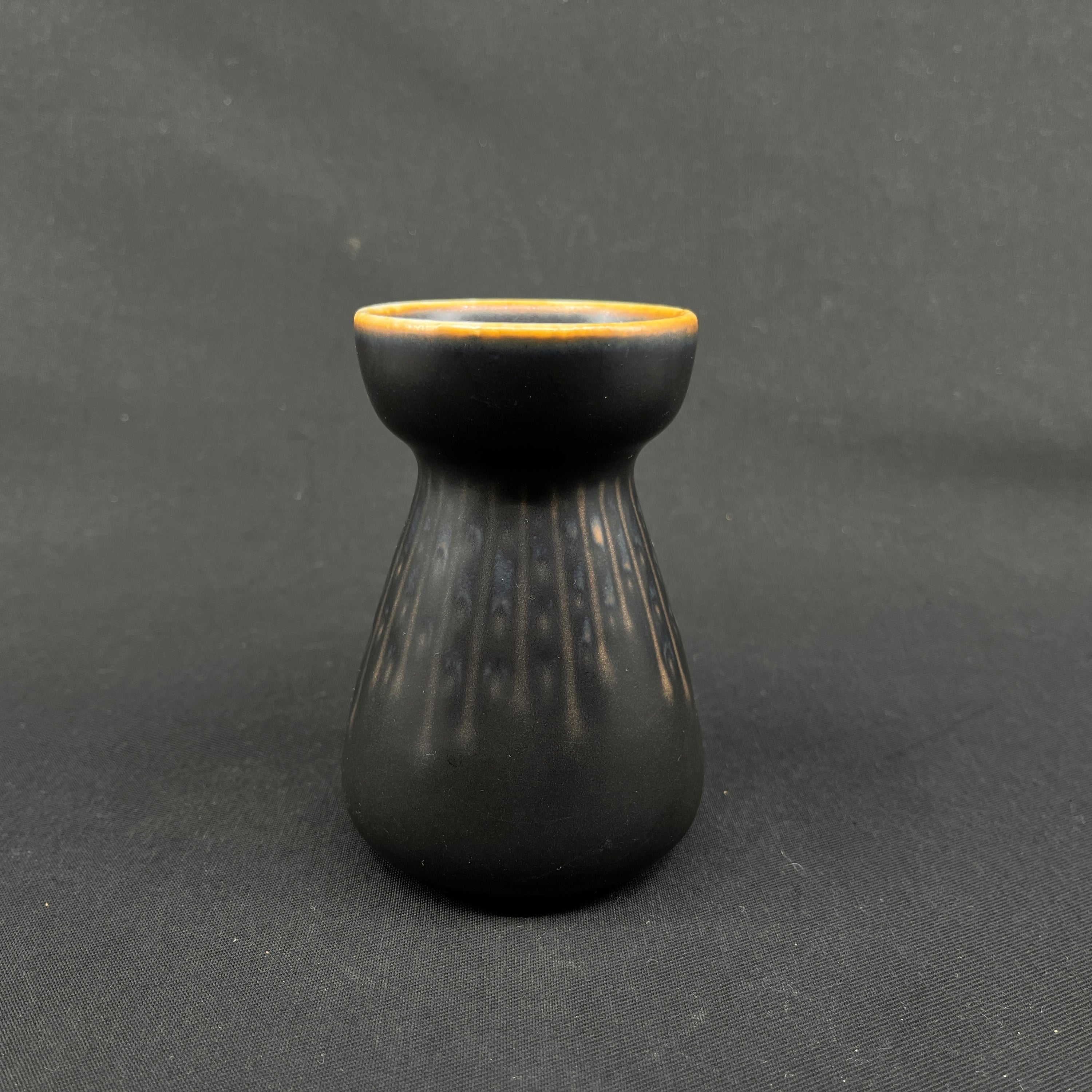 Fyrfadsstage af Gerd Bøgelund fra Royal Copenhagen