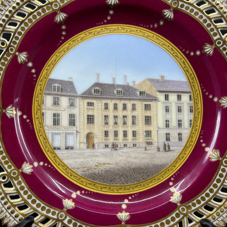 Prospekt-tallerken fra Royal Copenhagen med motiv Kongens Nytorv
