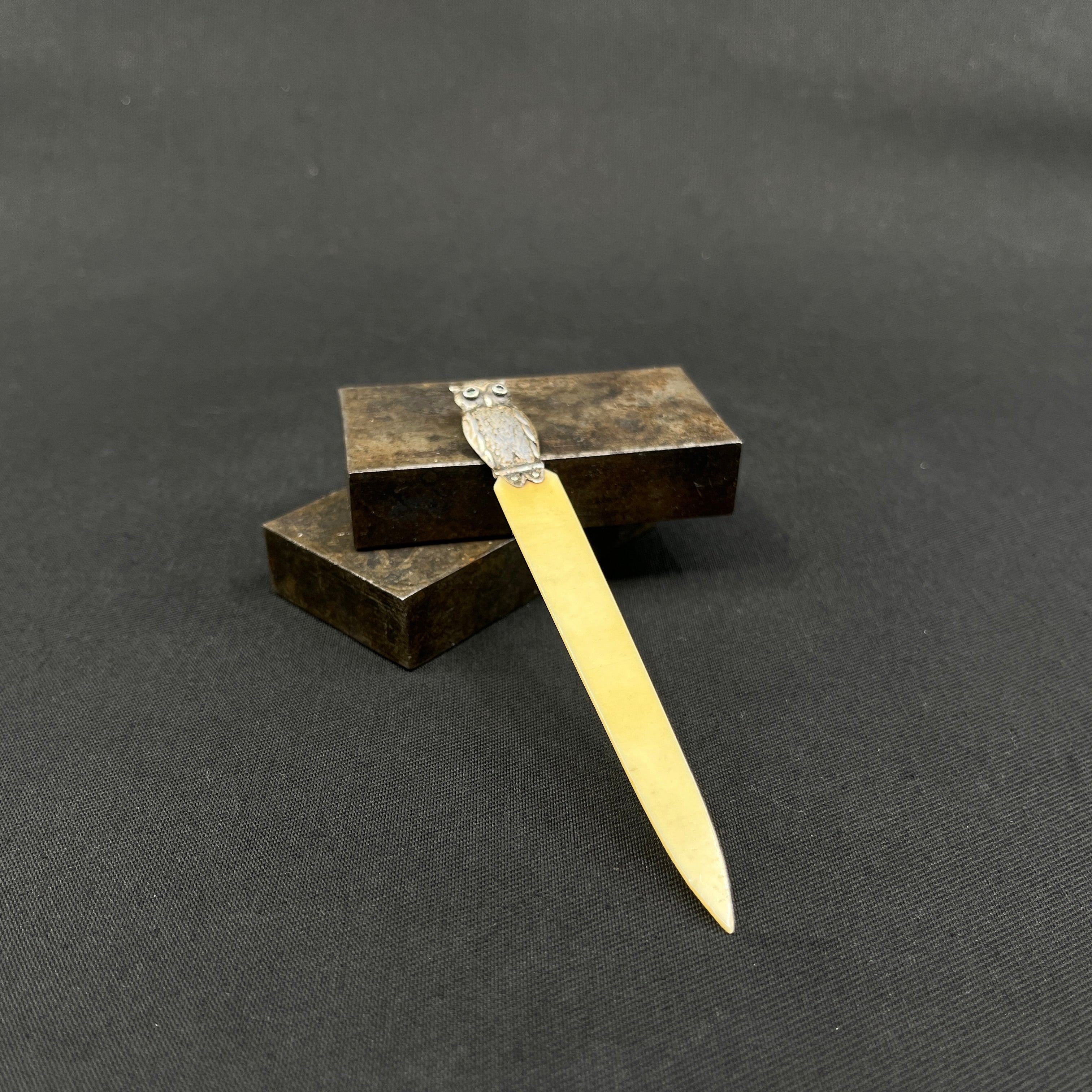 Bogmærke i sølv med ugle