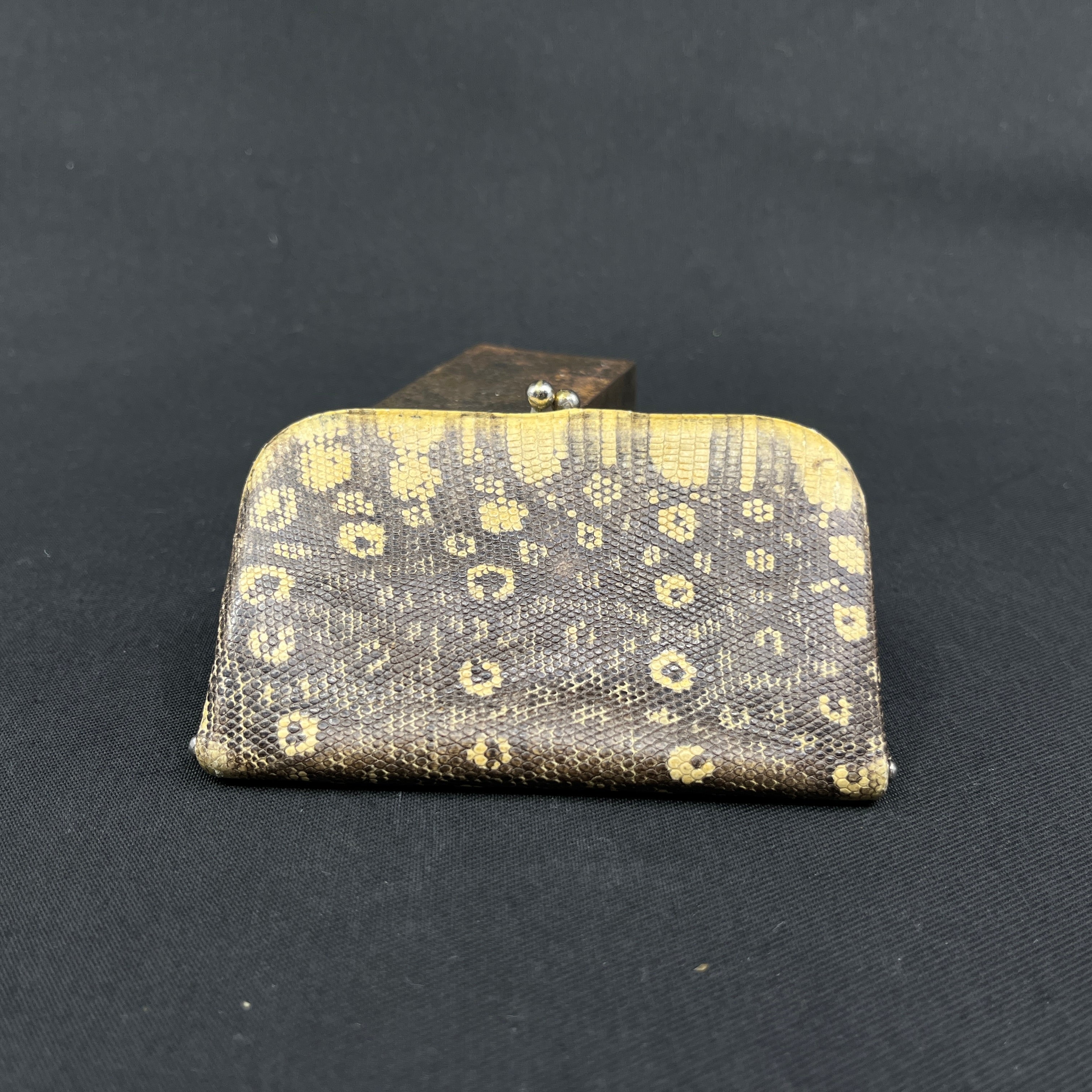 Pung fra 1930'erne i firben