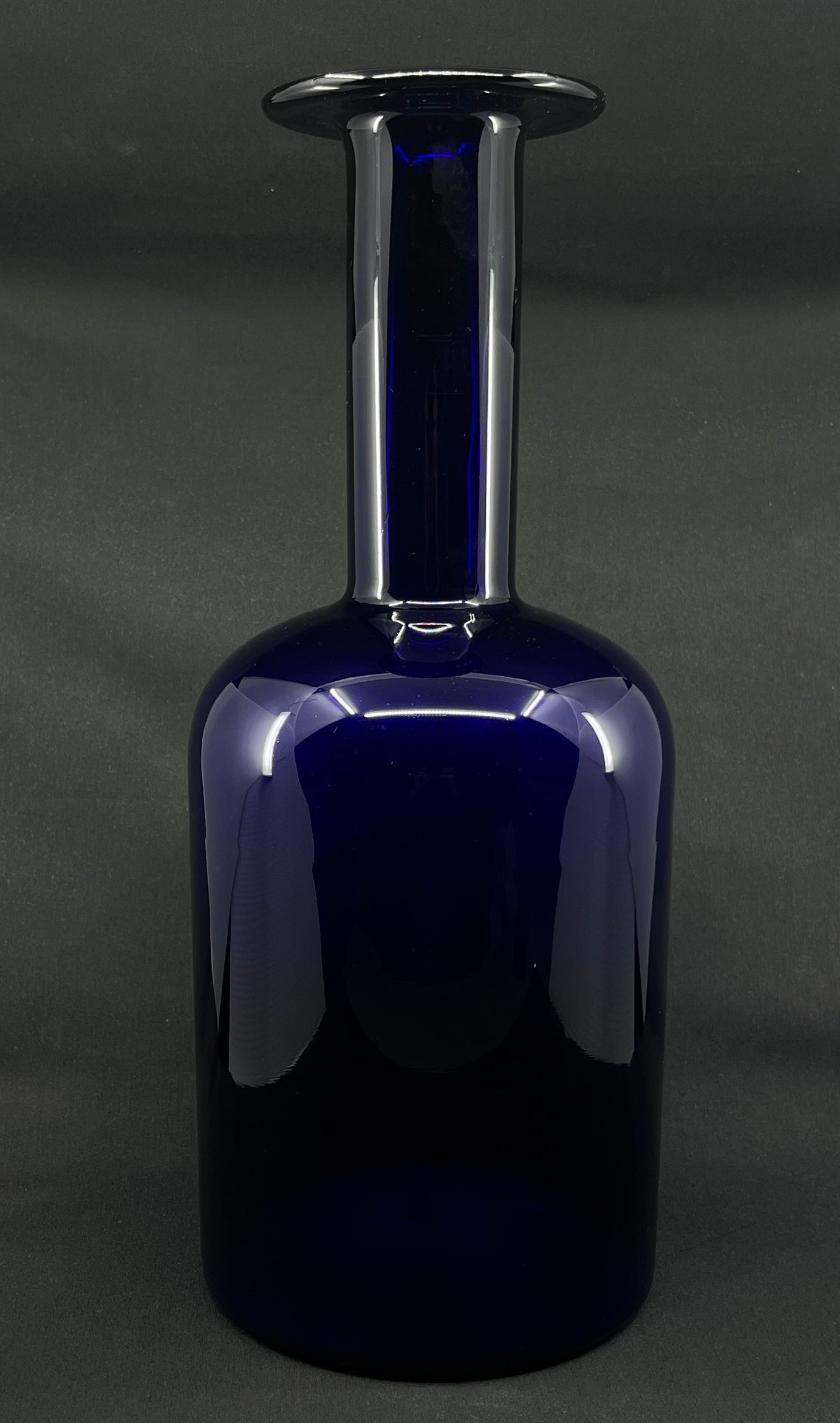 Blå Otto Brauer vase, 44 cm.