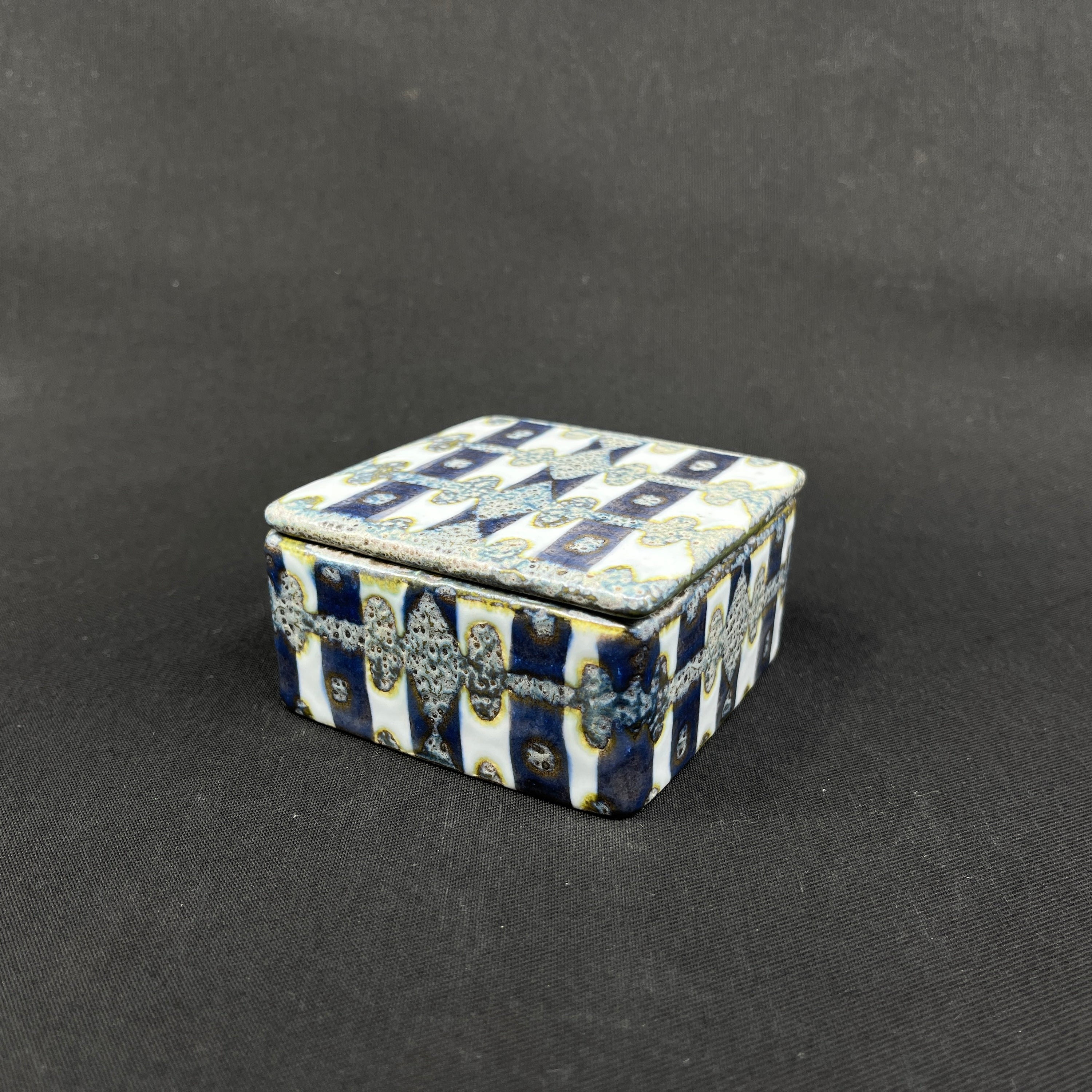 Aluminia baca lågæske