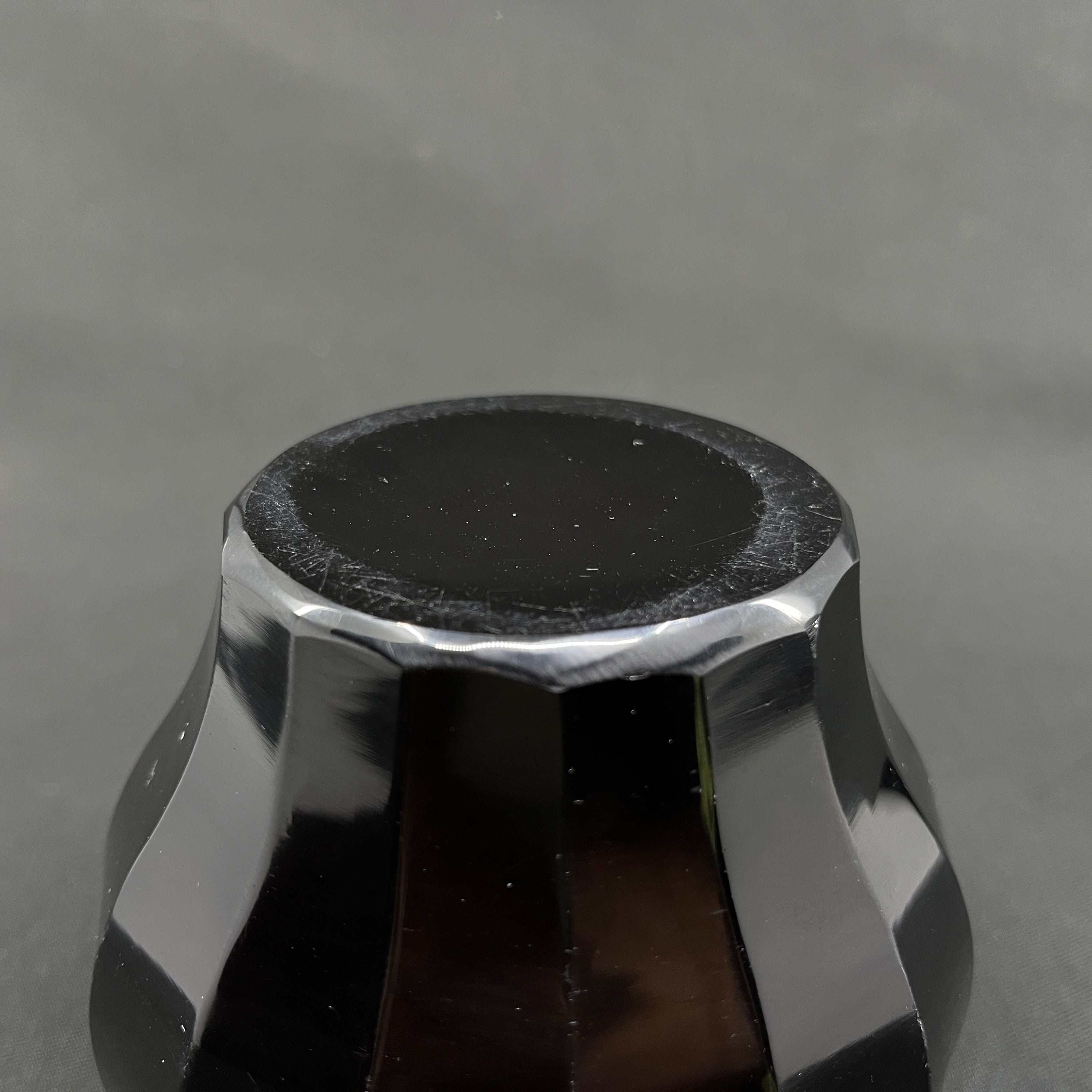 Ruby red art deco vase, 11 cm.