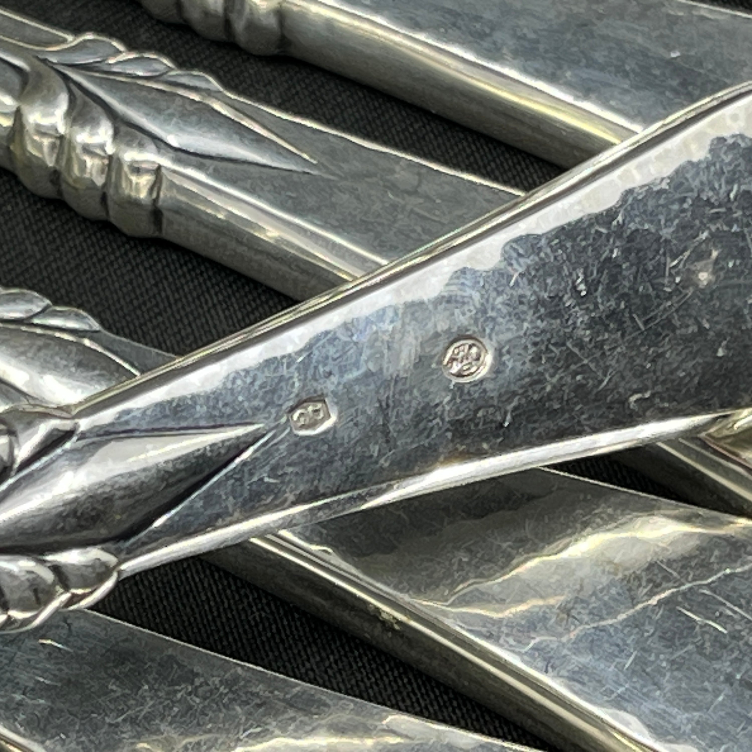 Freja dinner knife in silver, 22 cm.