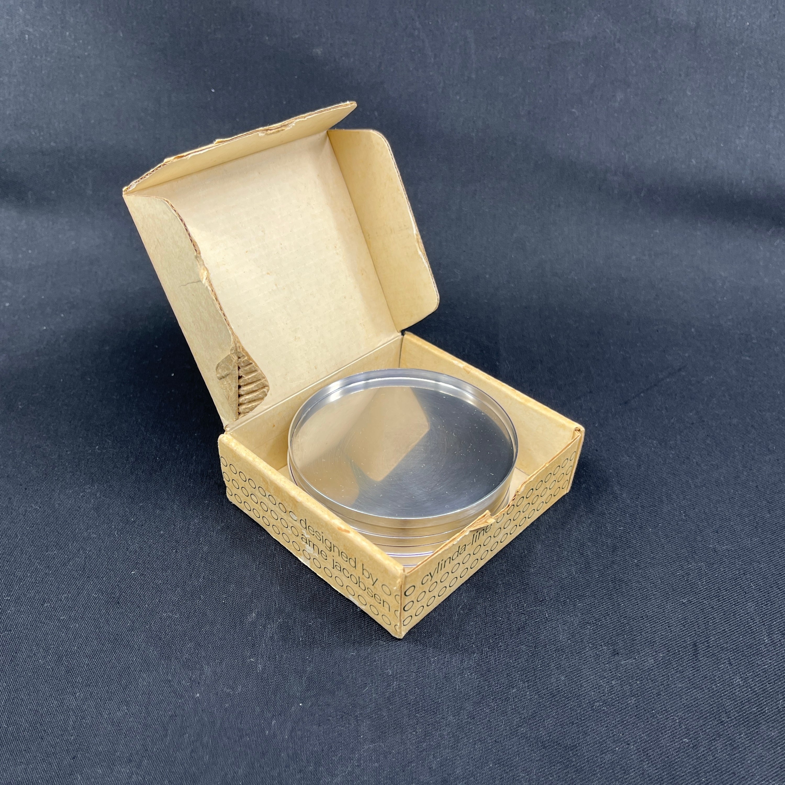 Cylinda-line glass trays from Stelton in the box