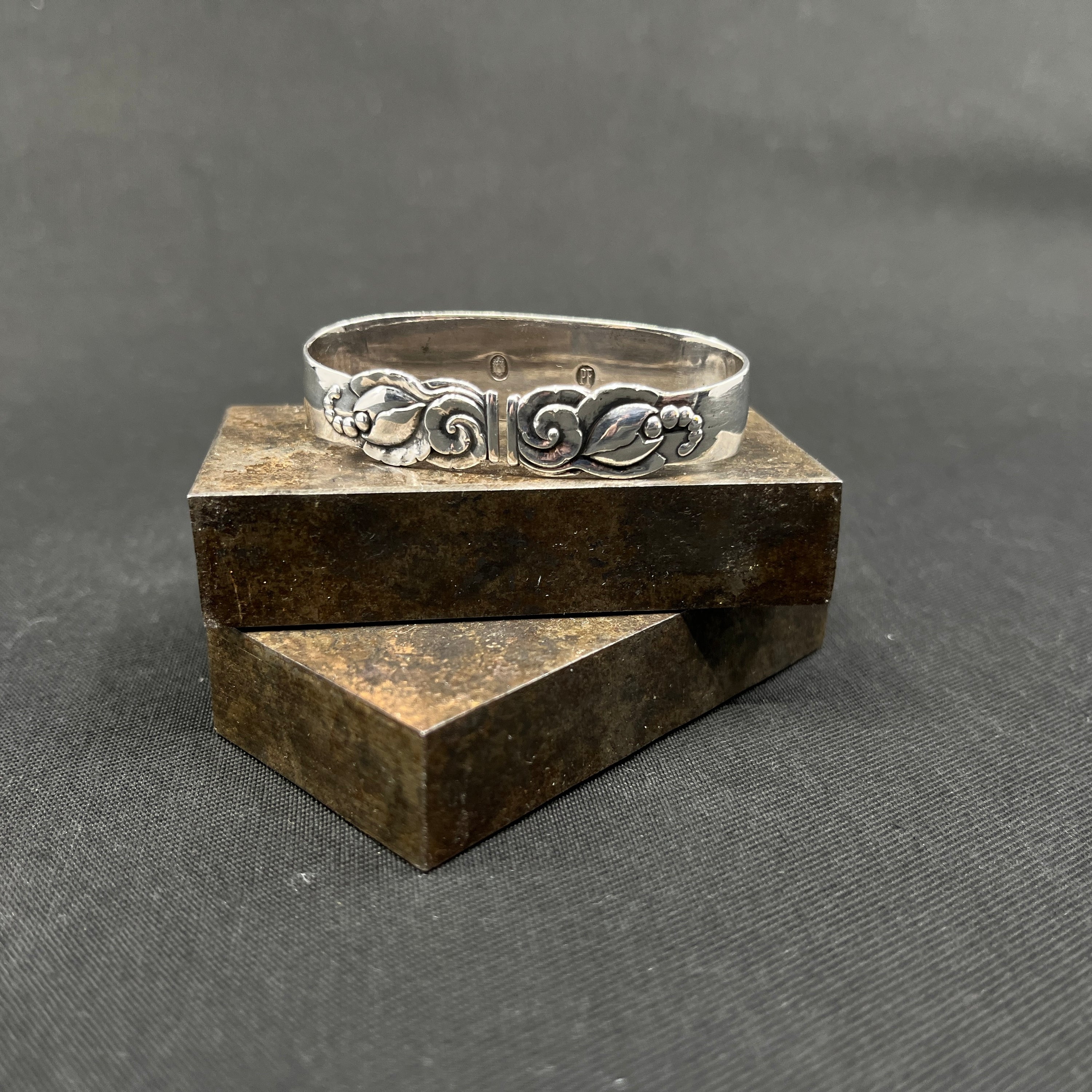 Silver napkin ring from 1956