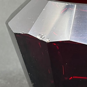Ruby red art deco vase, 7.5 cm.