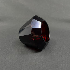 Ruby red art deco vase, 7.5 cm.