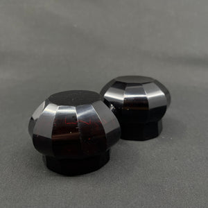 A pair of low ruby ​​red art deco vases, 5.5 cm.