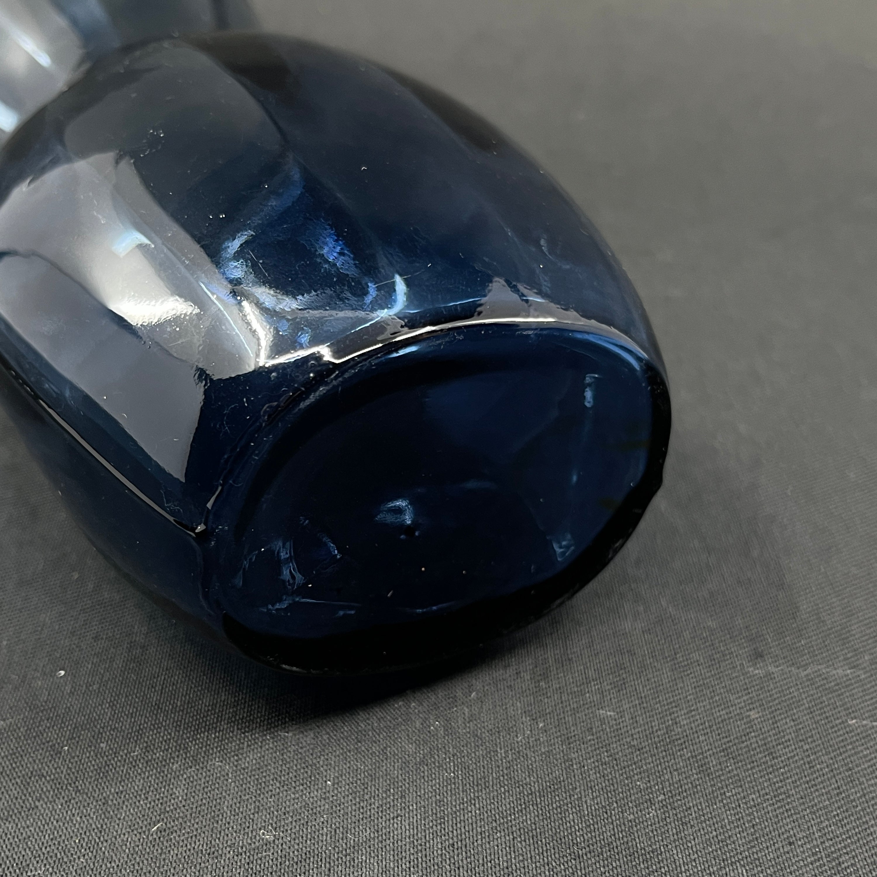 Hyacinth glass from Fyens Glasværk - Night blue