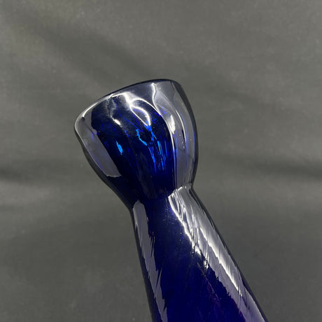 Blåt hyacintglas fra Kastrup Glasværk, 1910
