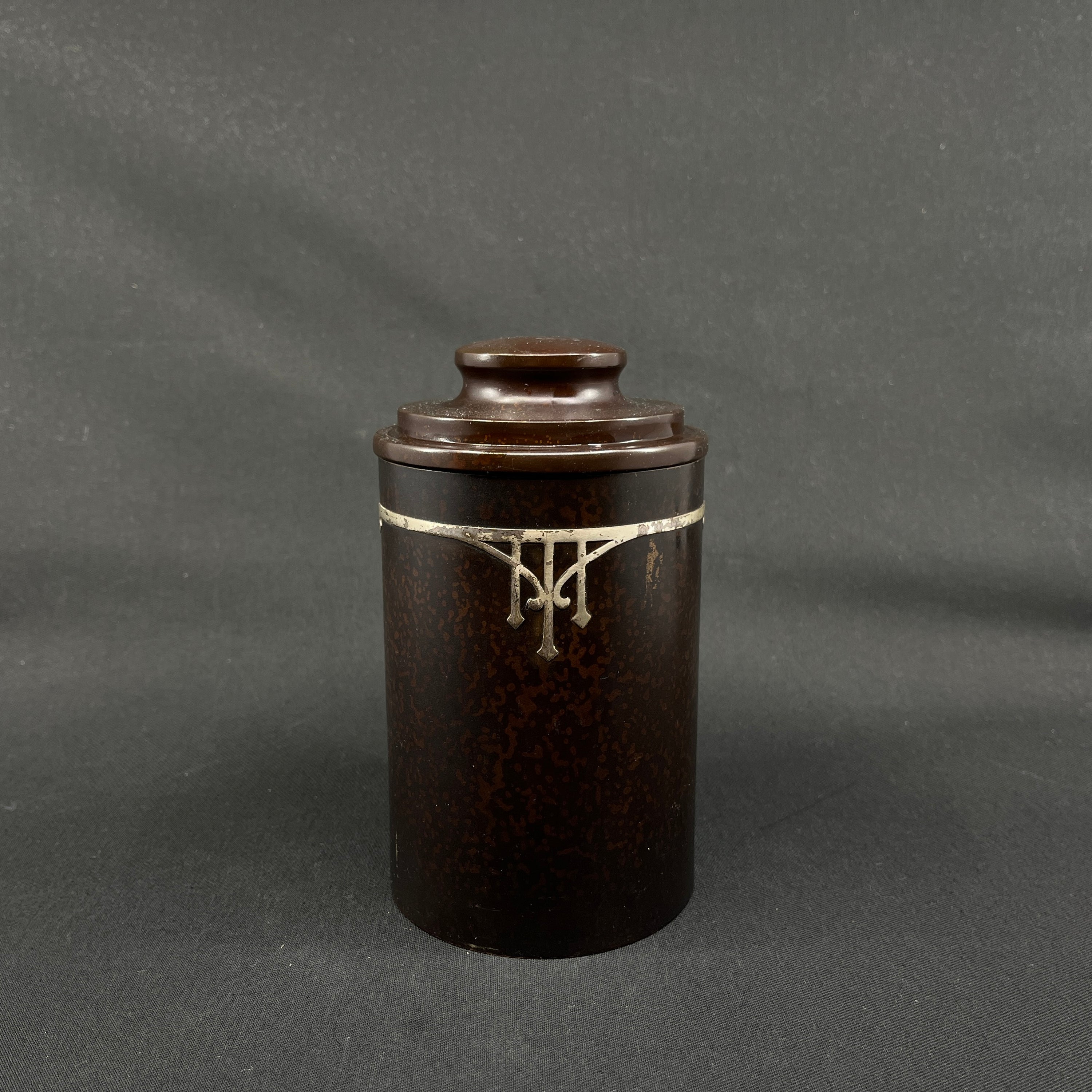 Sjælden art deco cigarkrukke fra Heintz Art Metal